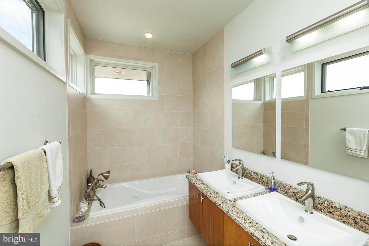 OVERLOOK CLIPPER MILL - Residential