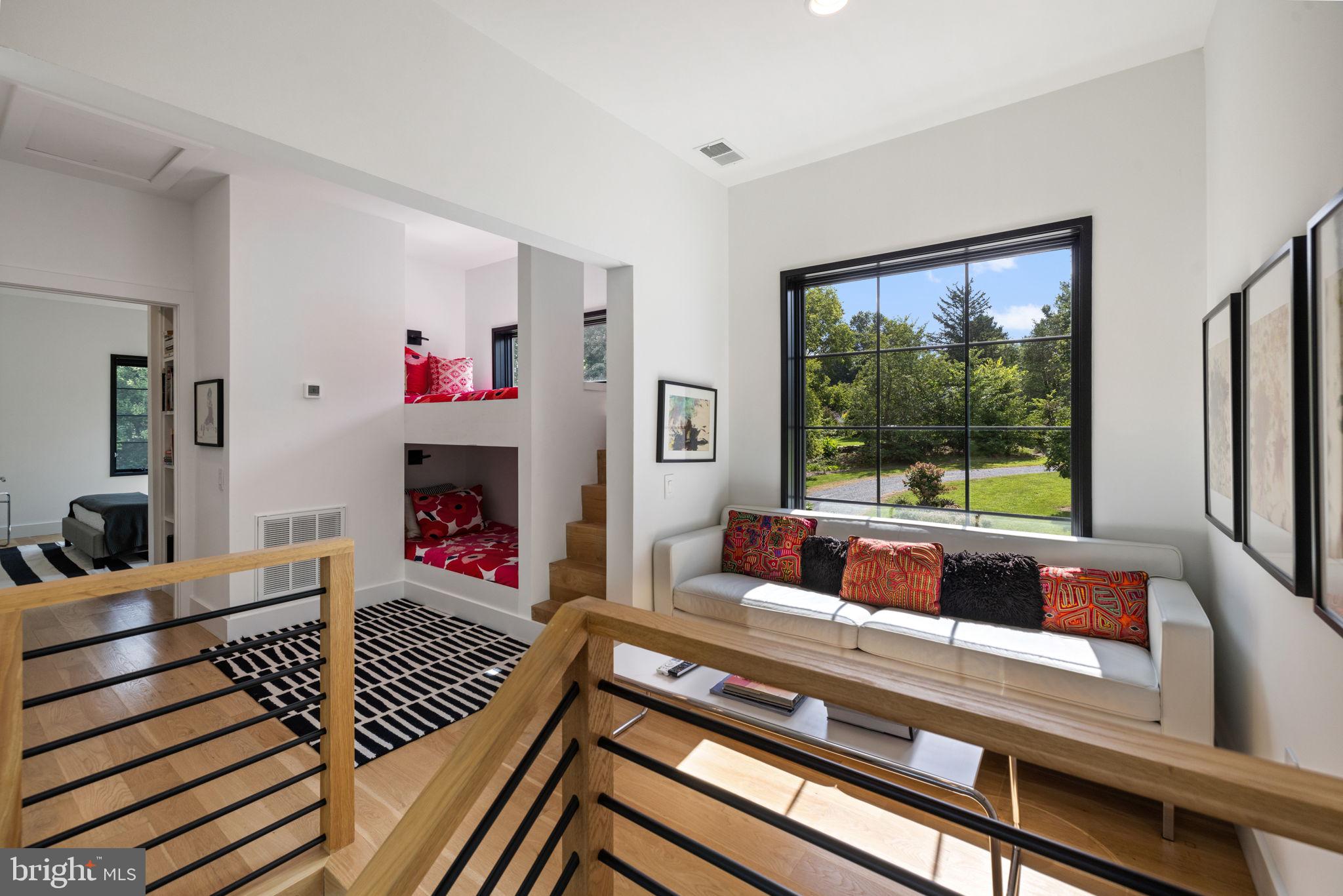 ASPEN HILL - Residential