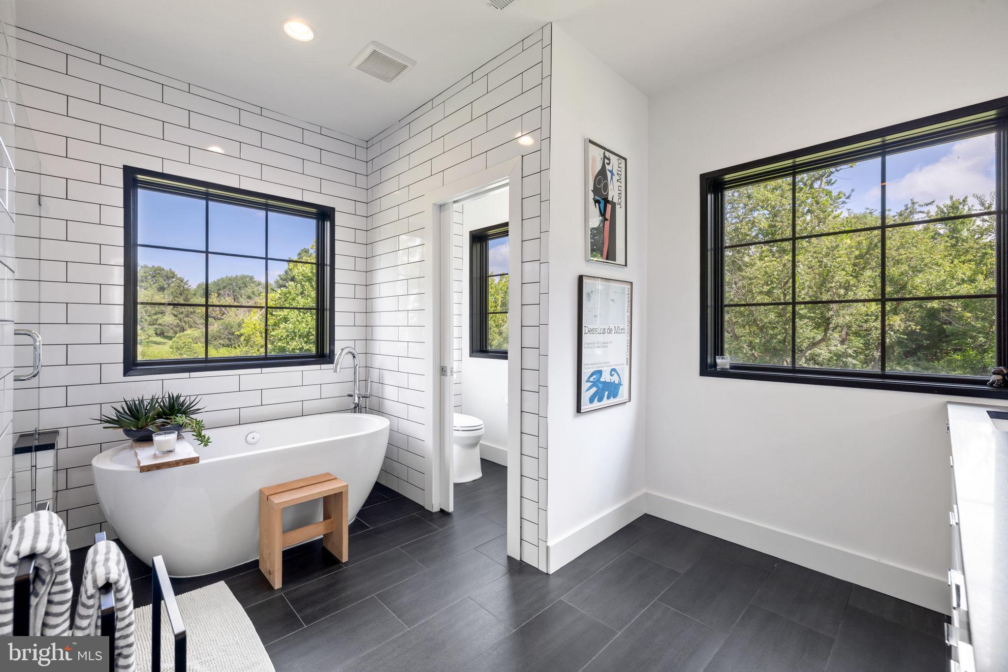 ASPEN HILL - Residential