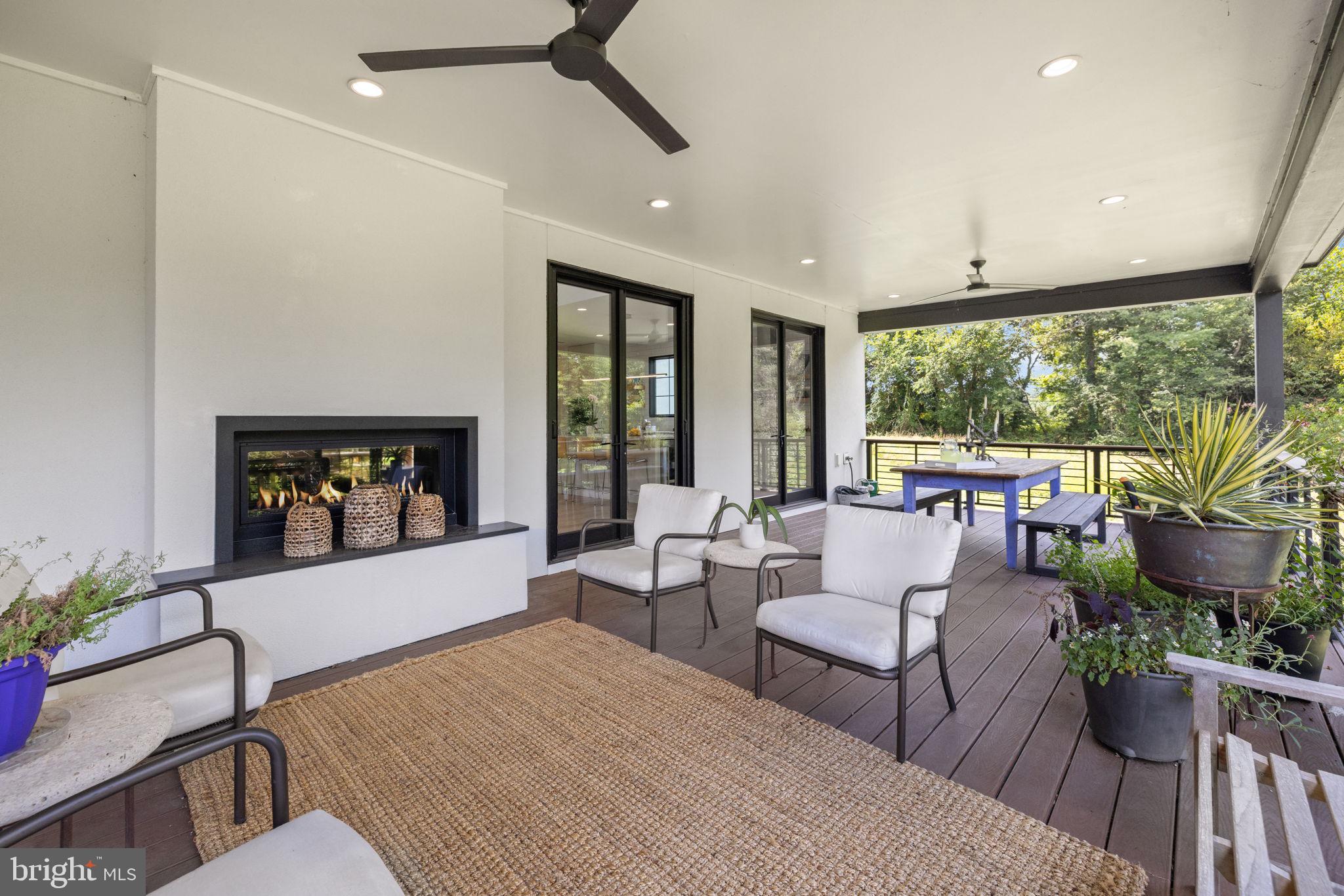 ASPEN HILL - Residential