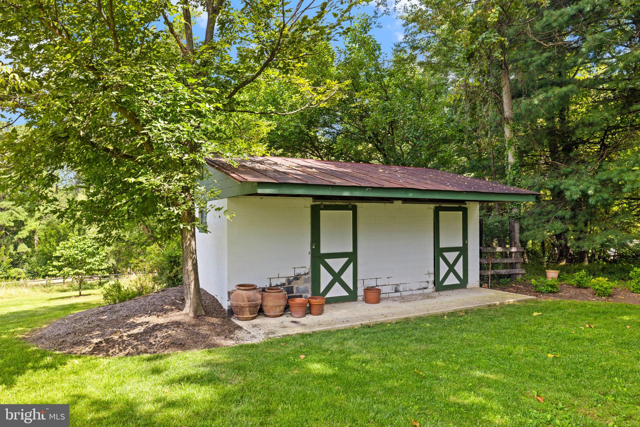 ASPEN HILL - Residential