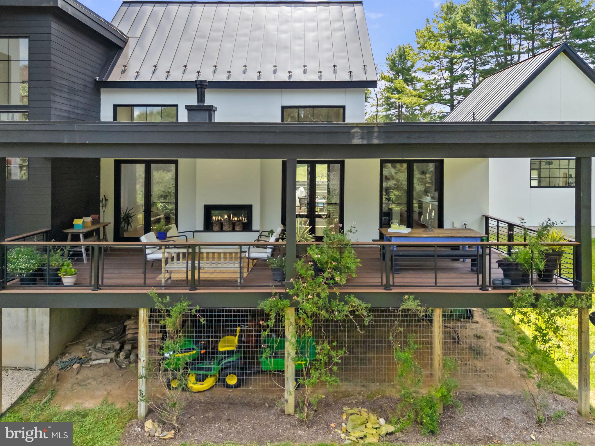 ASPEN HILL - Residential