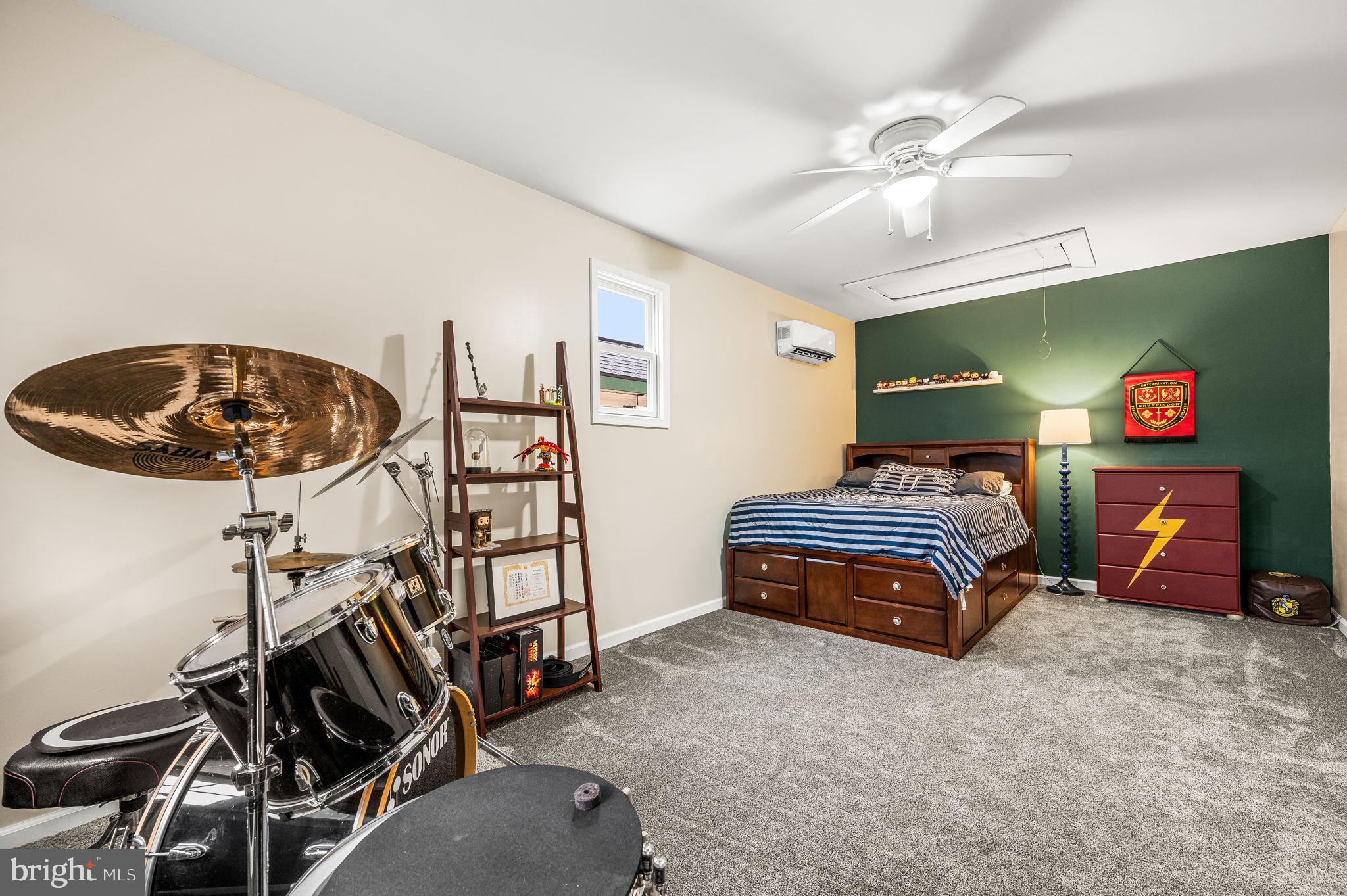 EVERGREEN ACRES - Residential