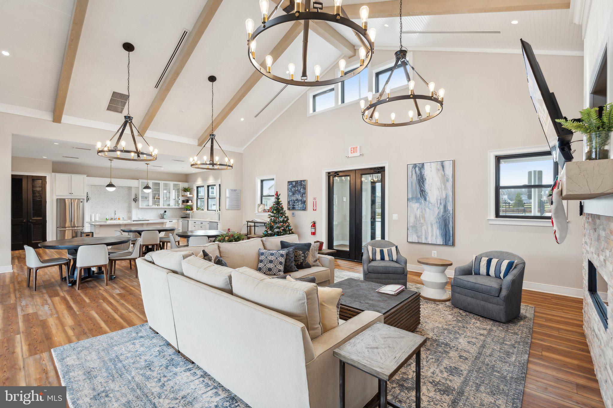 EMBREY MILL - Residential