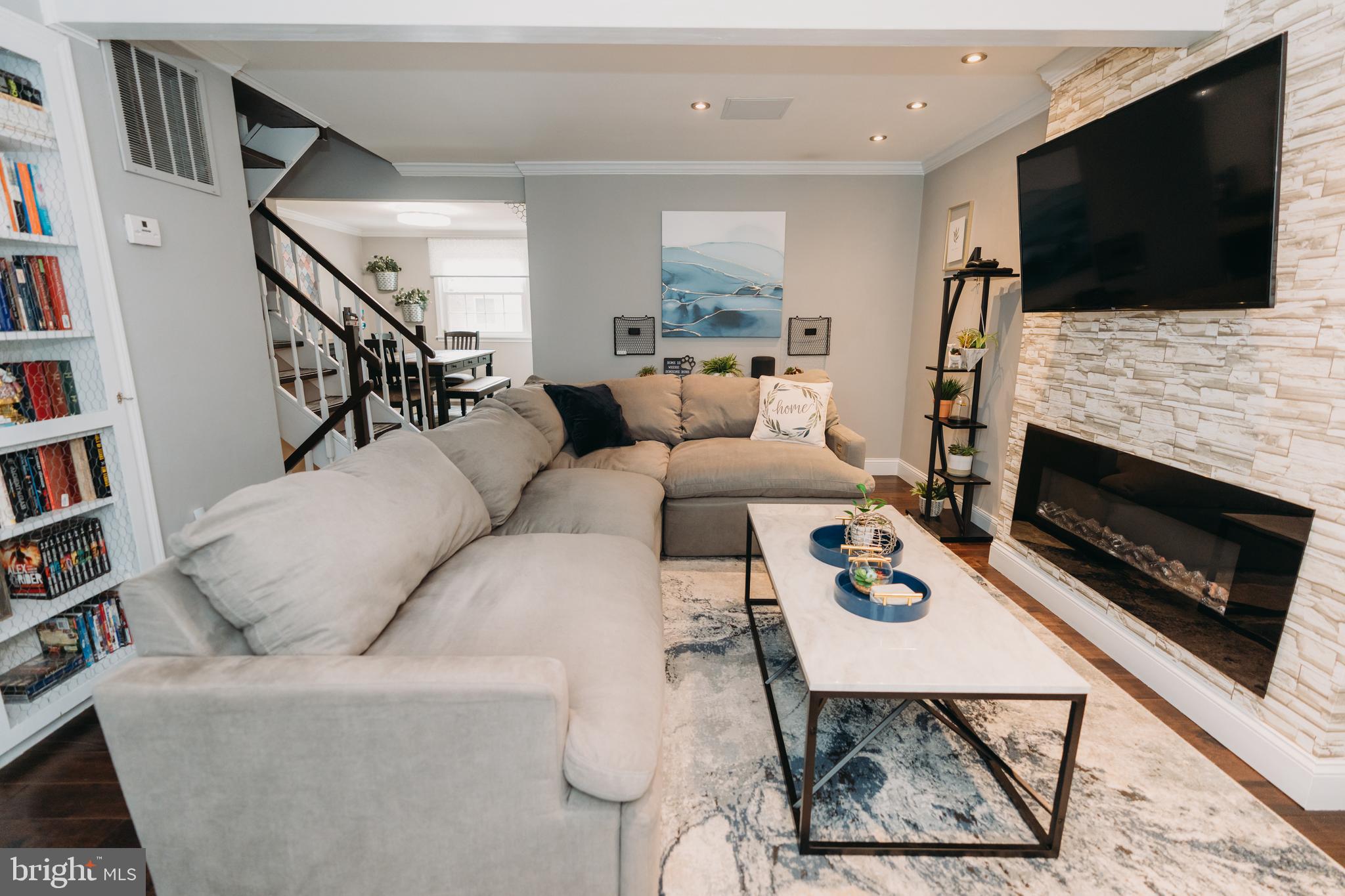 5557 HECATE COURT
