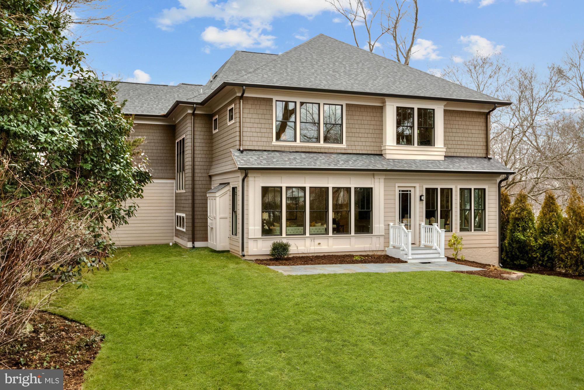 WEST LANGLEY - Residential