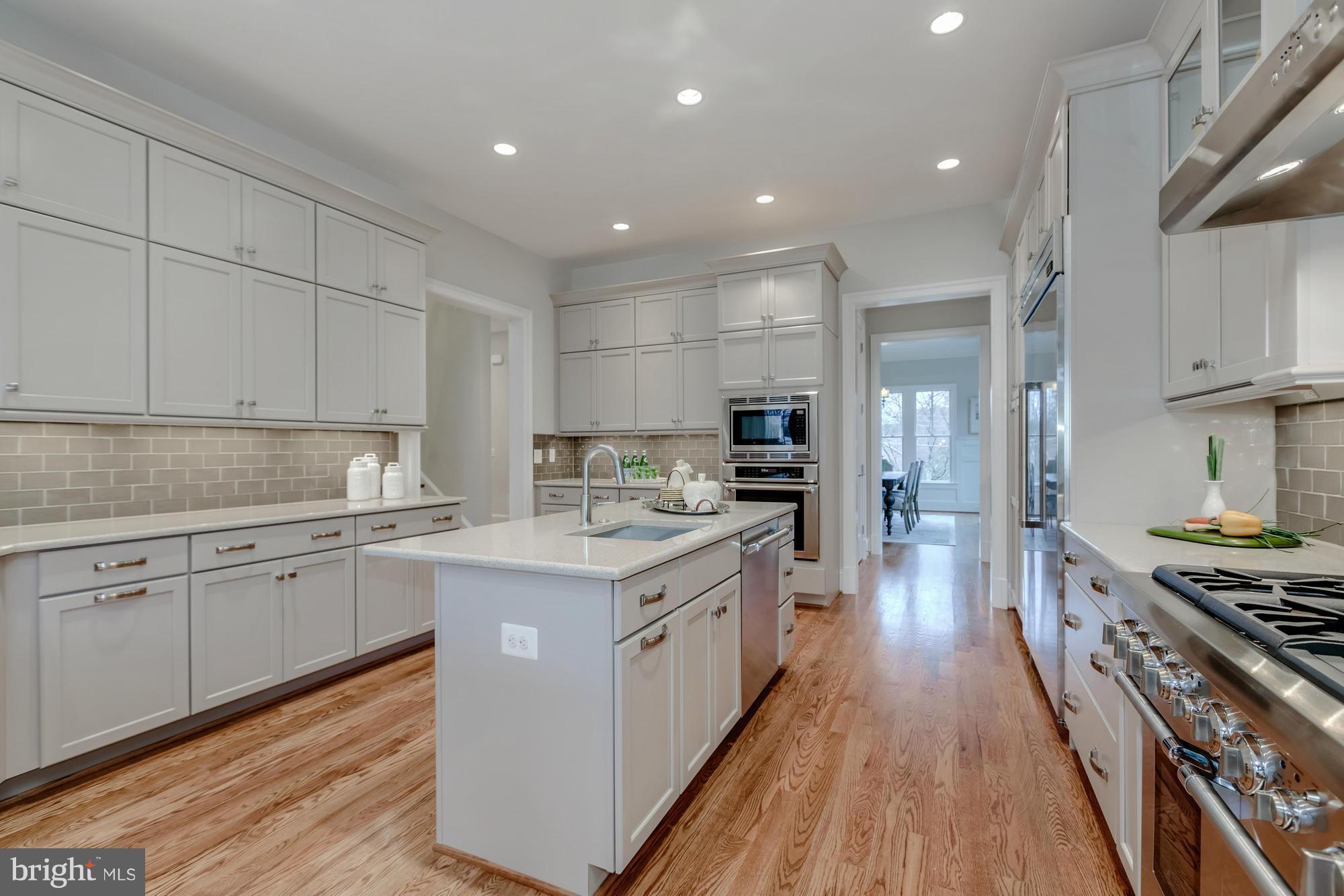 WEST LANGLEY - Residential