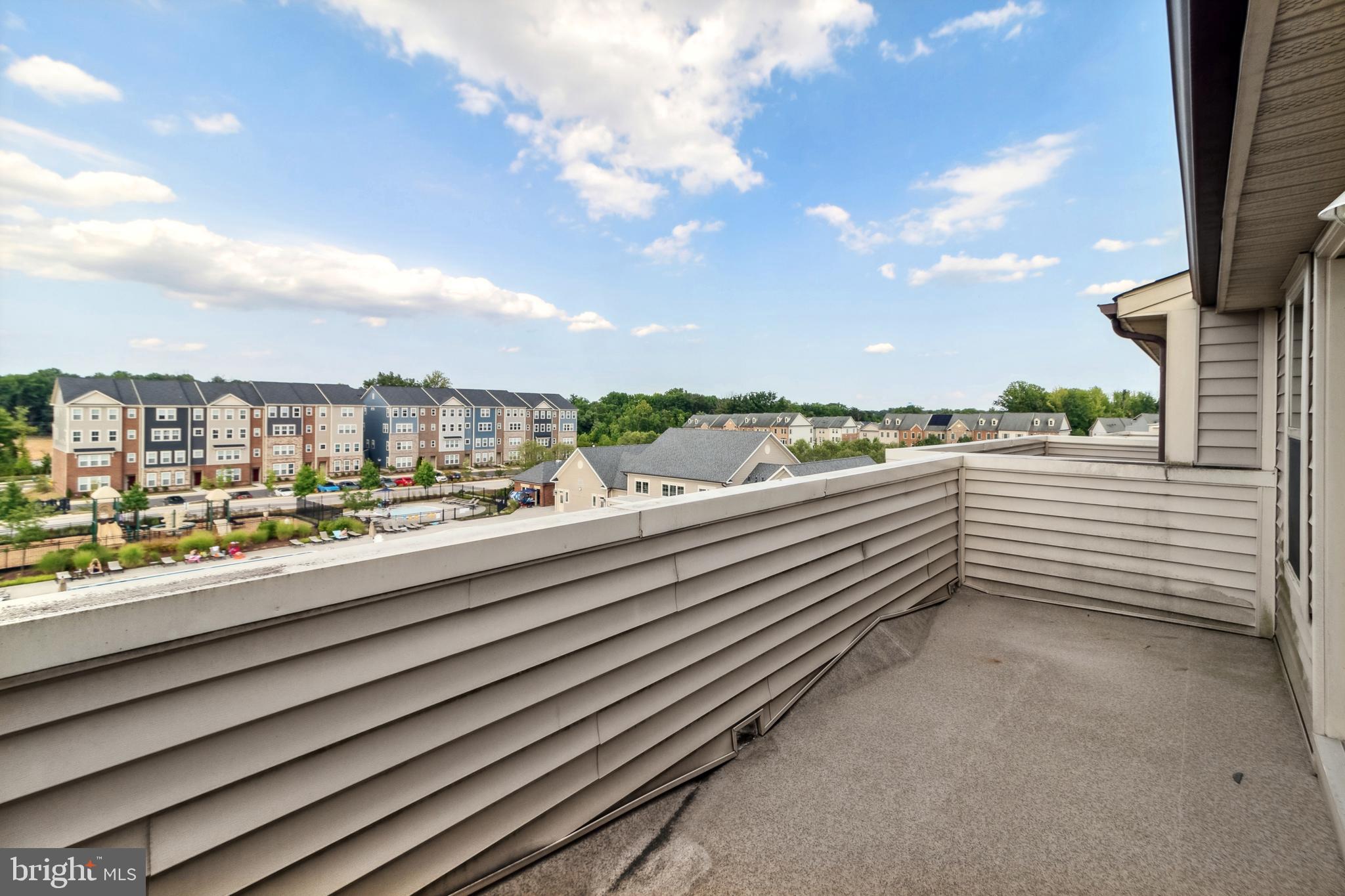 PARKSIDE - Residential