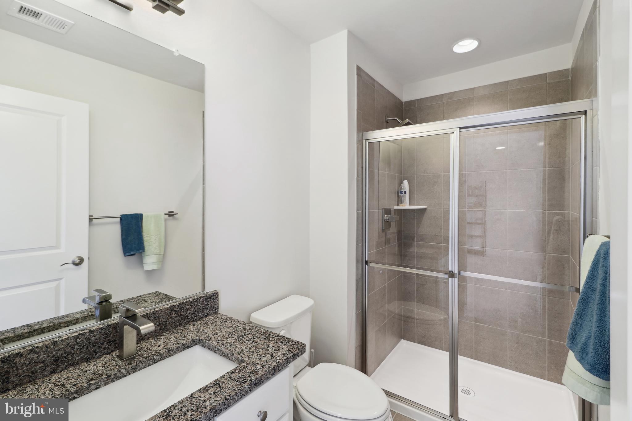 PARKSIDE - Residential