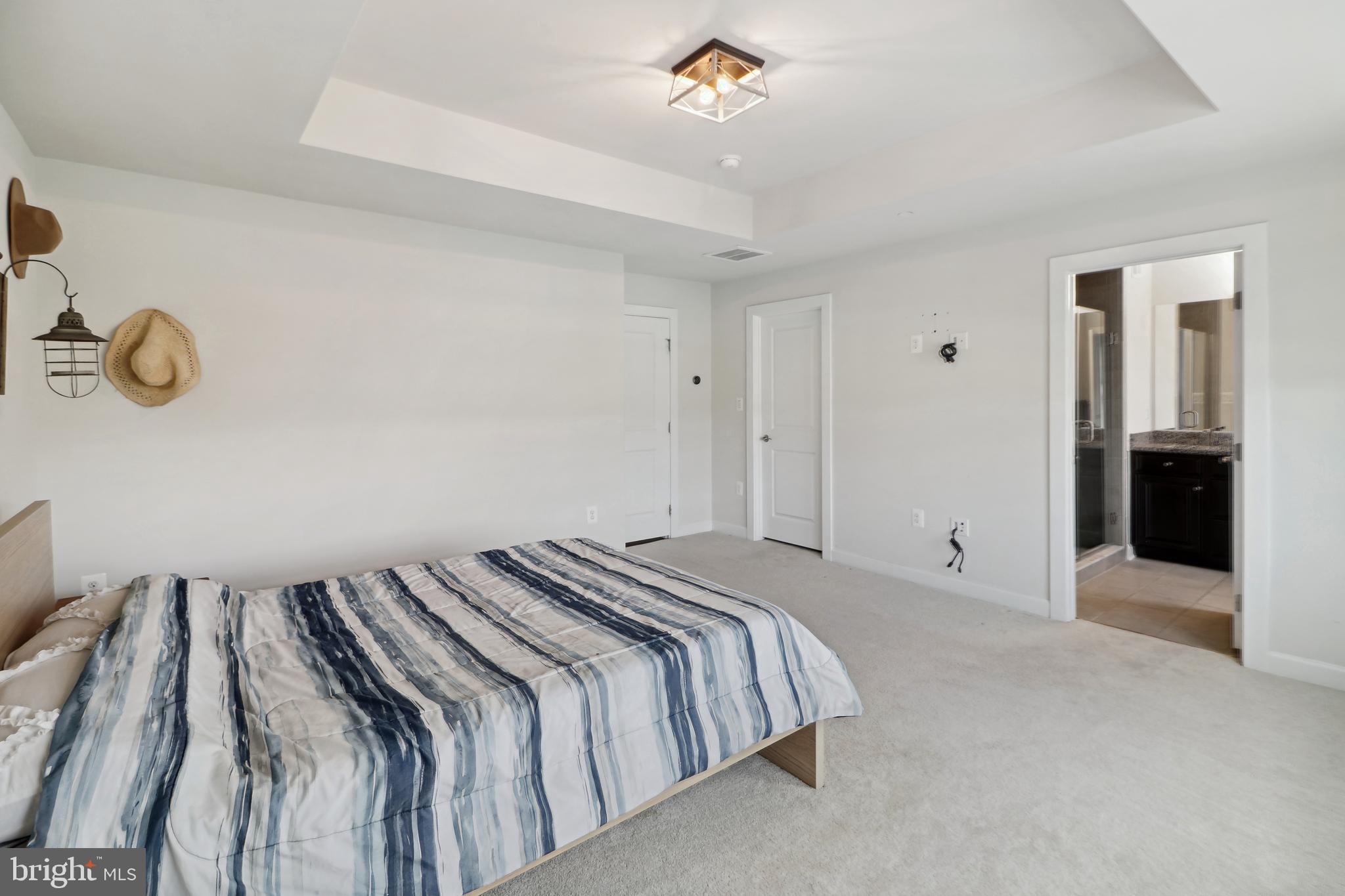 PARKSIDE - Residential