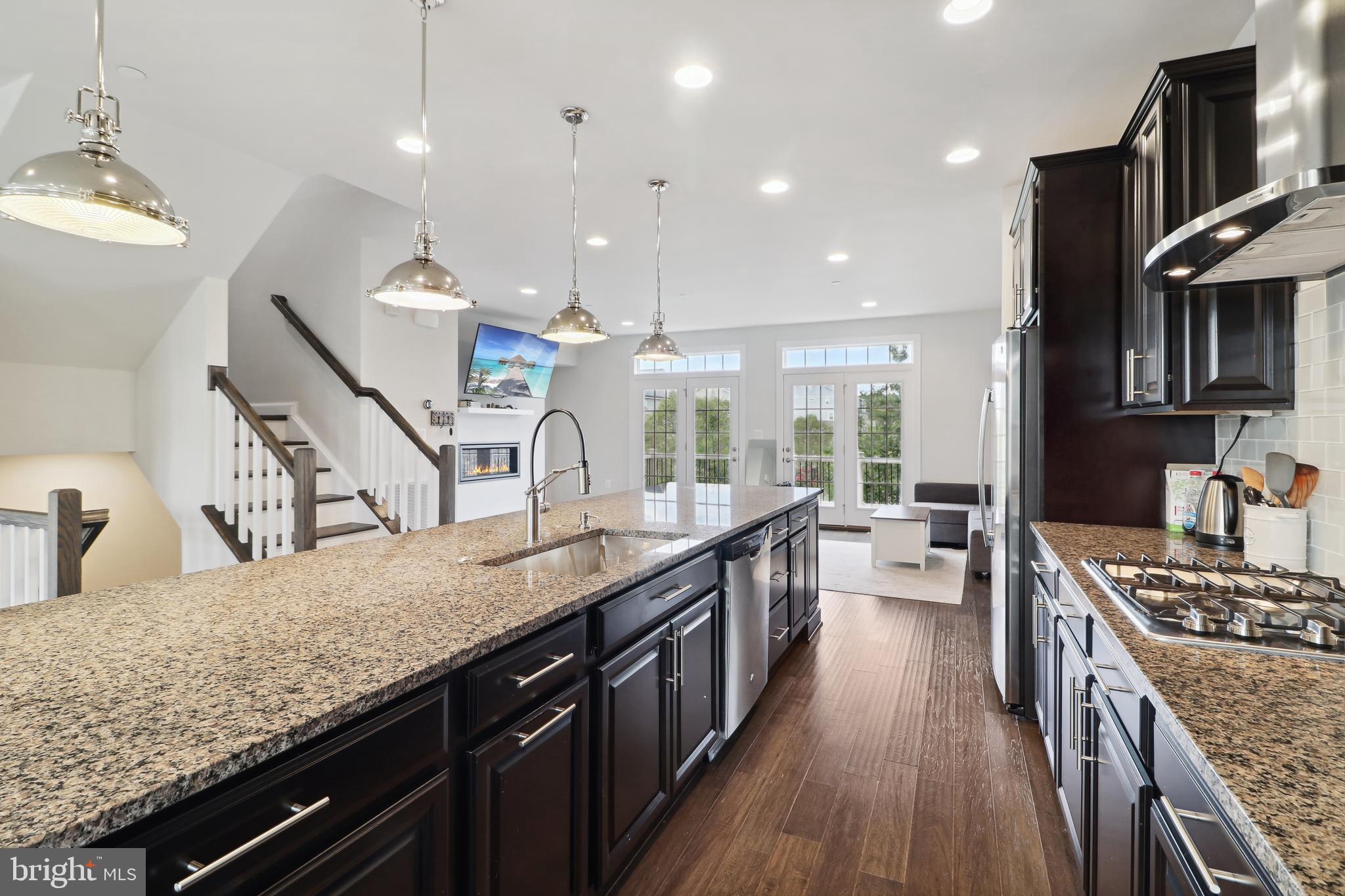 PARKSIDE - Residential