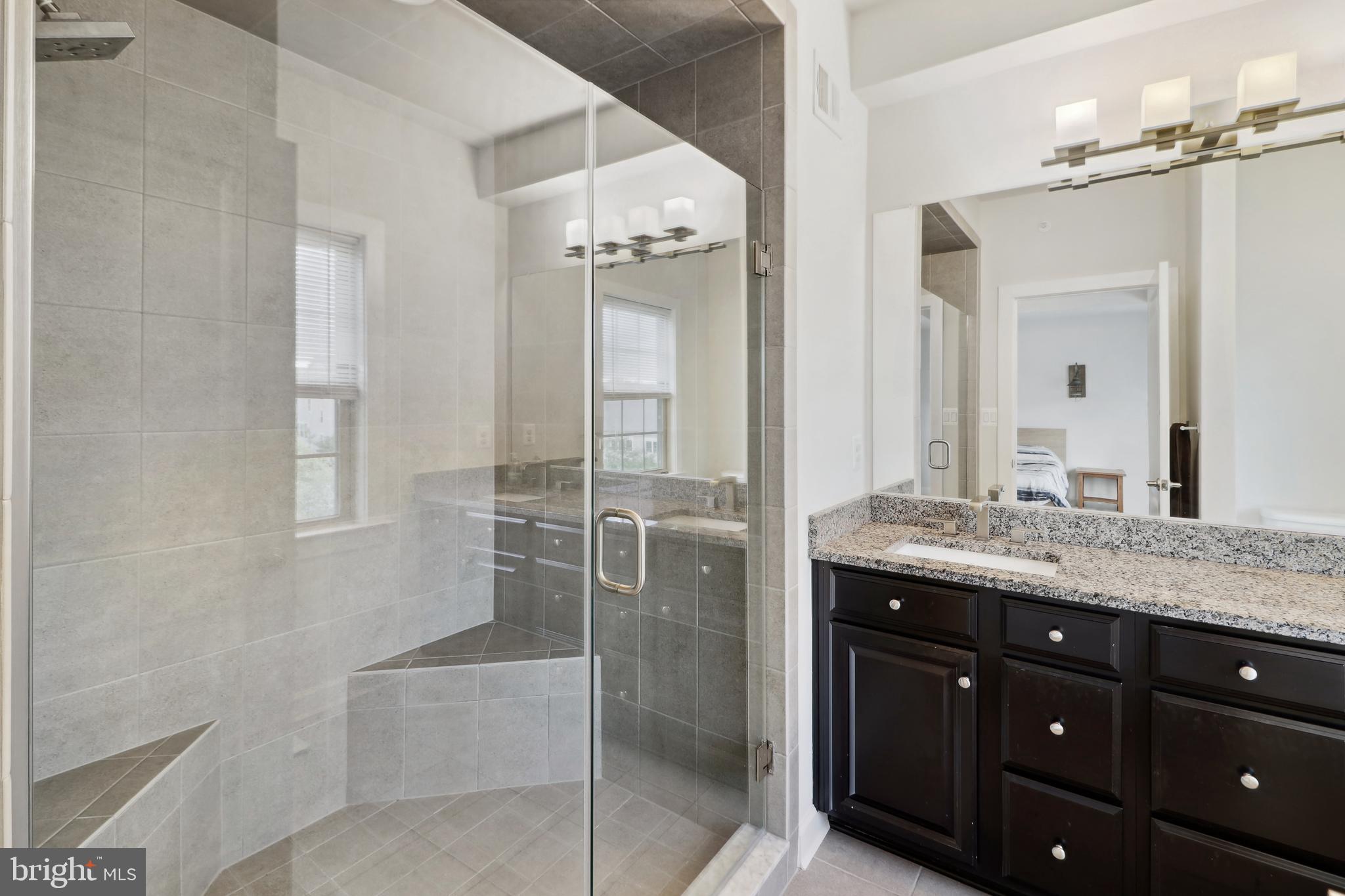 PARKSIDE - Residential