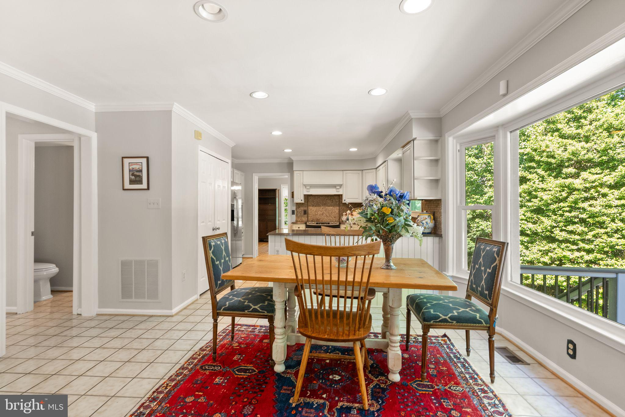 SHAKER WOODS - Residential