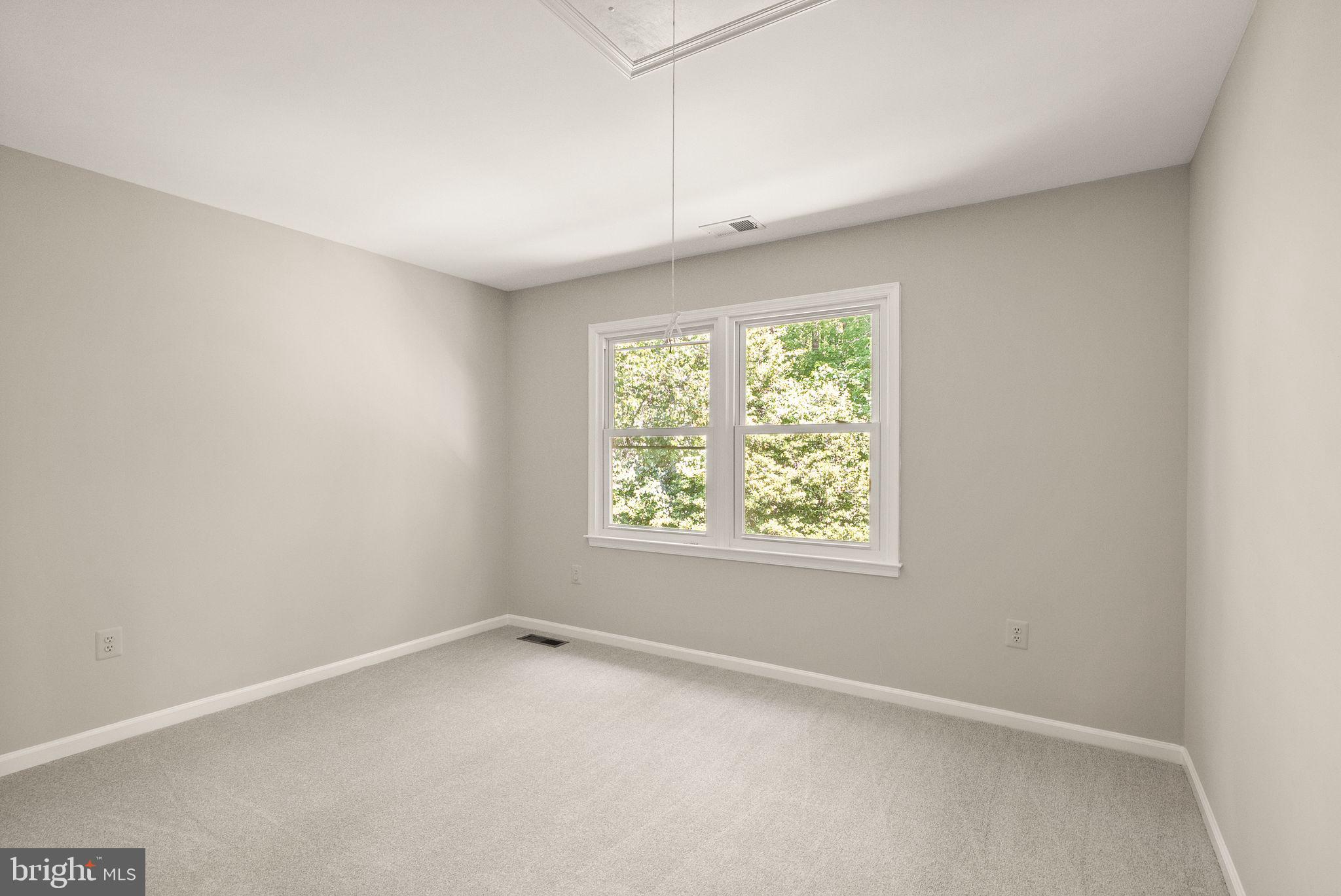 SHAKER WOODS - Residential