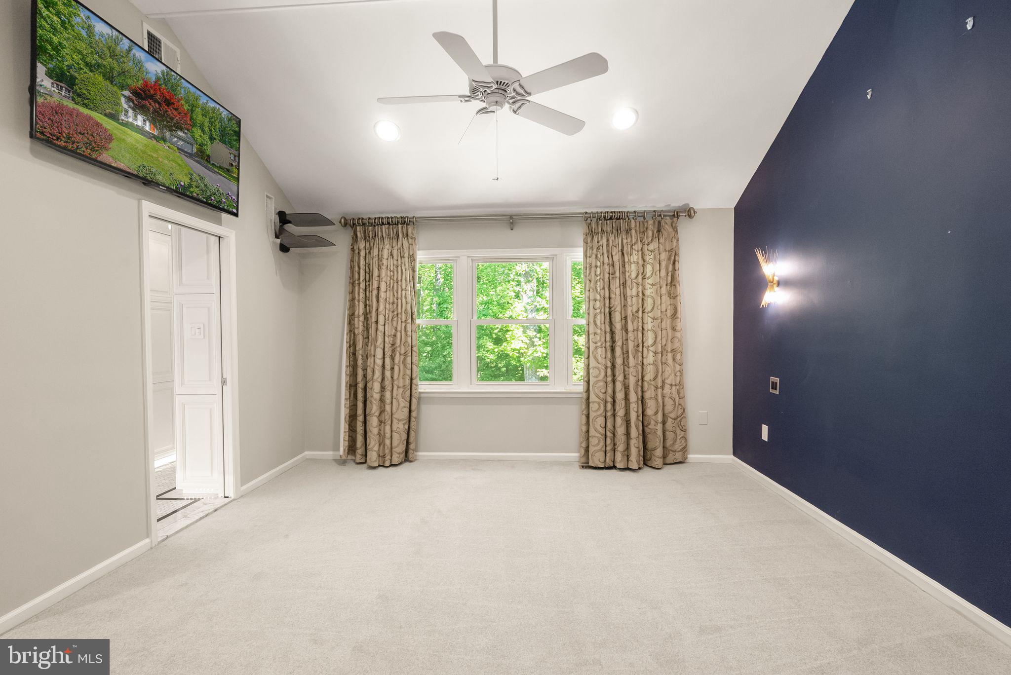 SHAKER WOODS - Residential