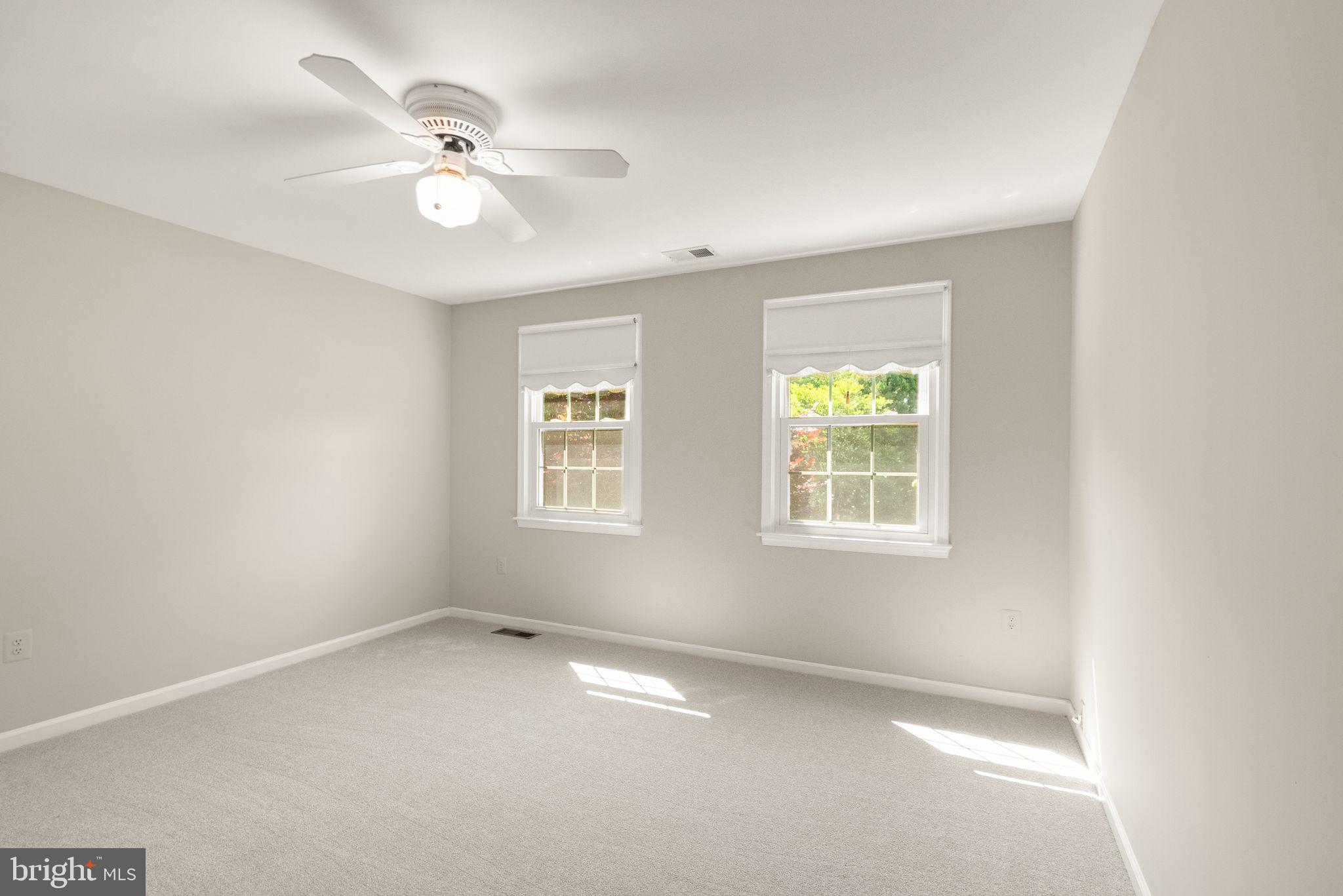 SHAKER WOODS - Residential