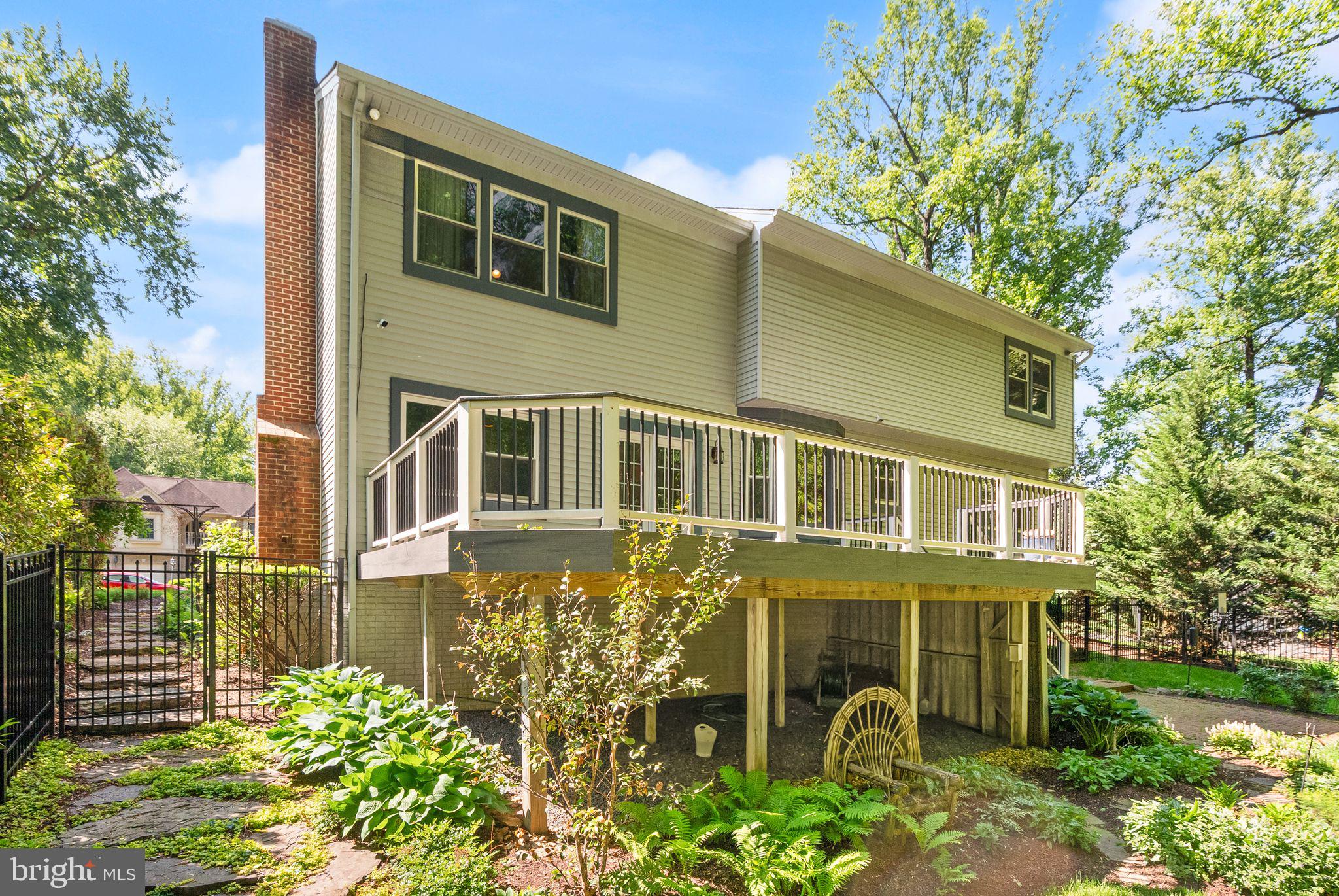 SHAKER WOODS - Residential