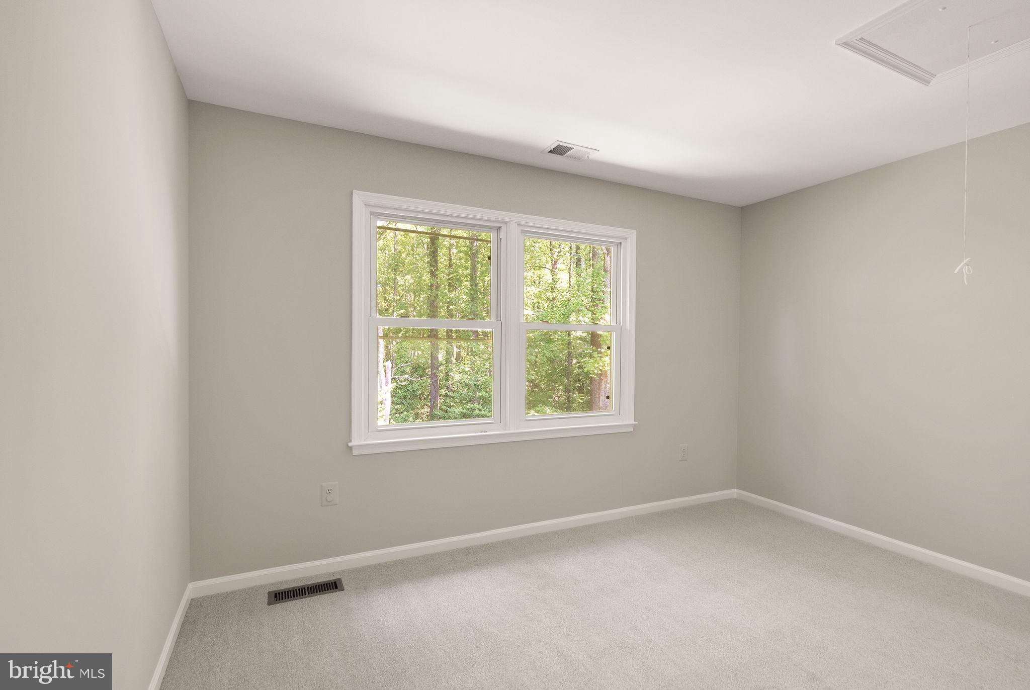 SHAKER WOODS - Residential