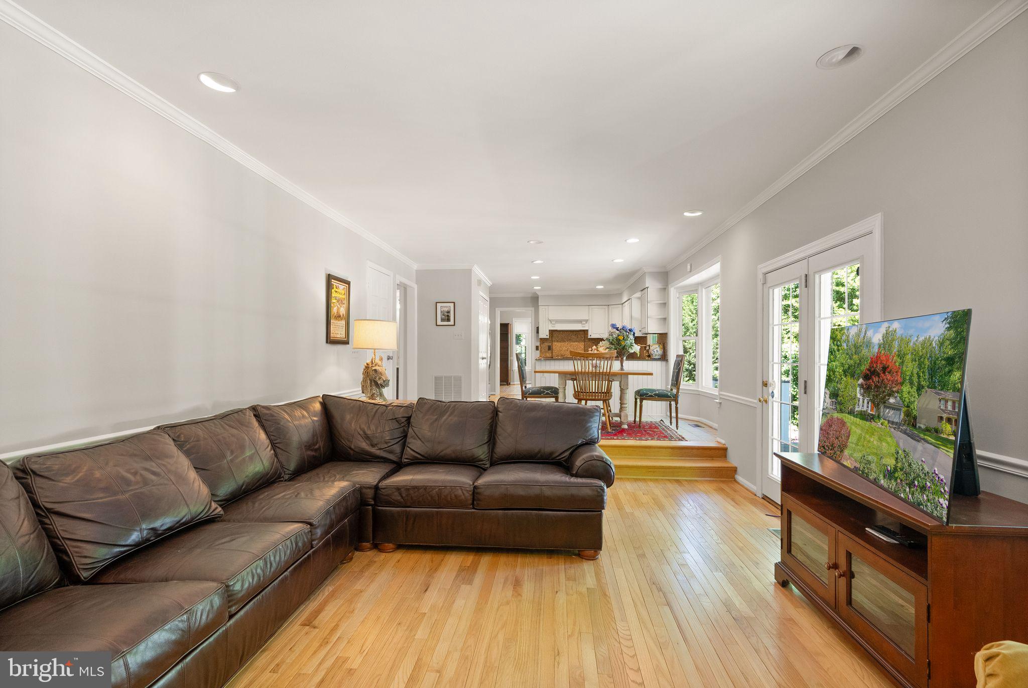 SHAKER WOODS - Residential