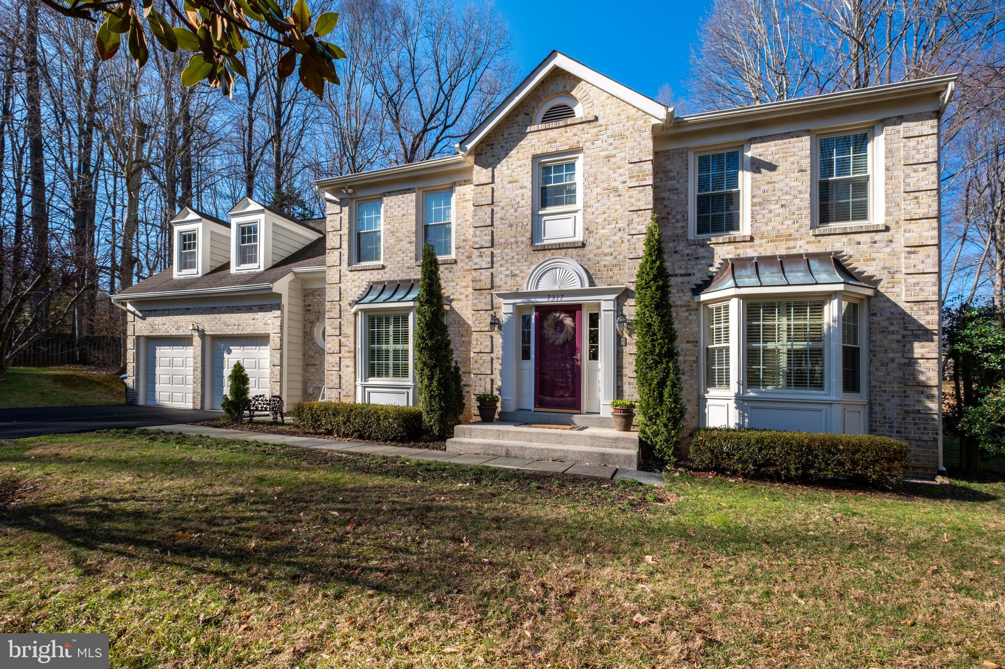 7317 SCARLET OAK COURT