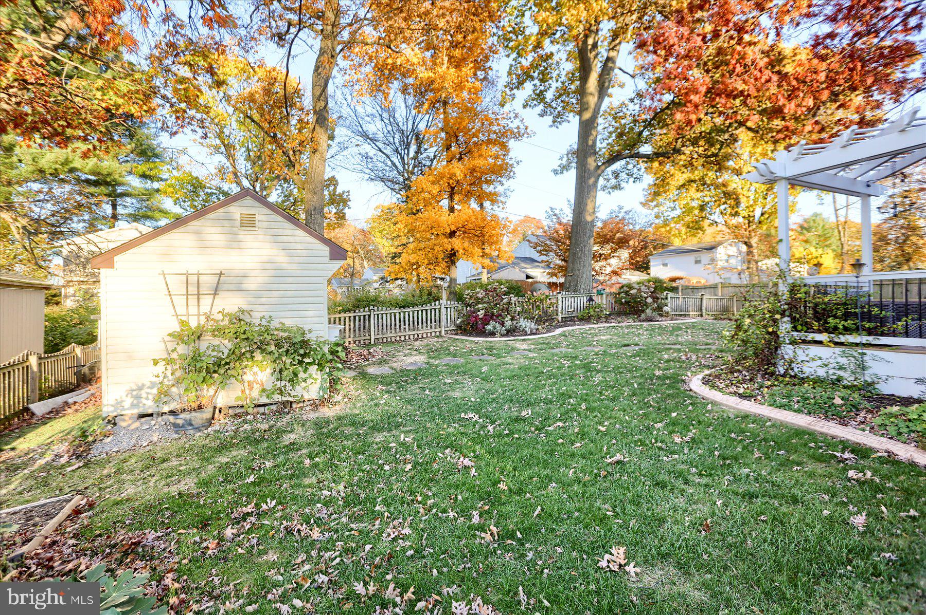 SPRING RUN MANOR - Residential