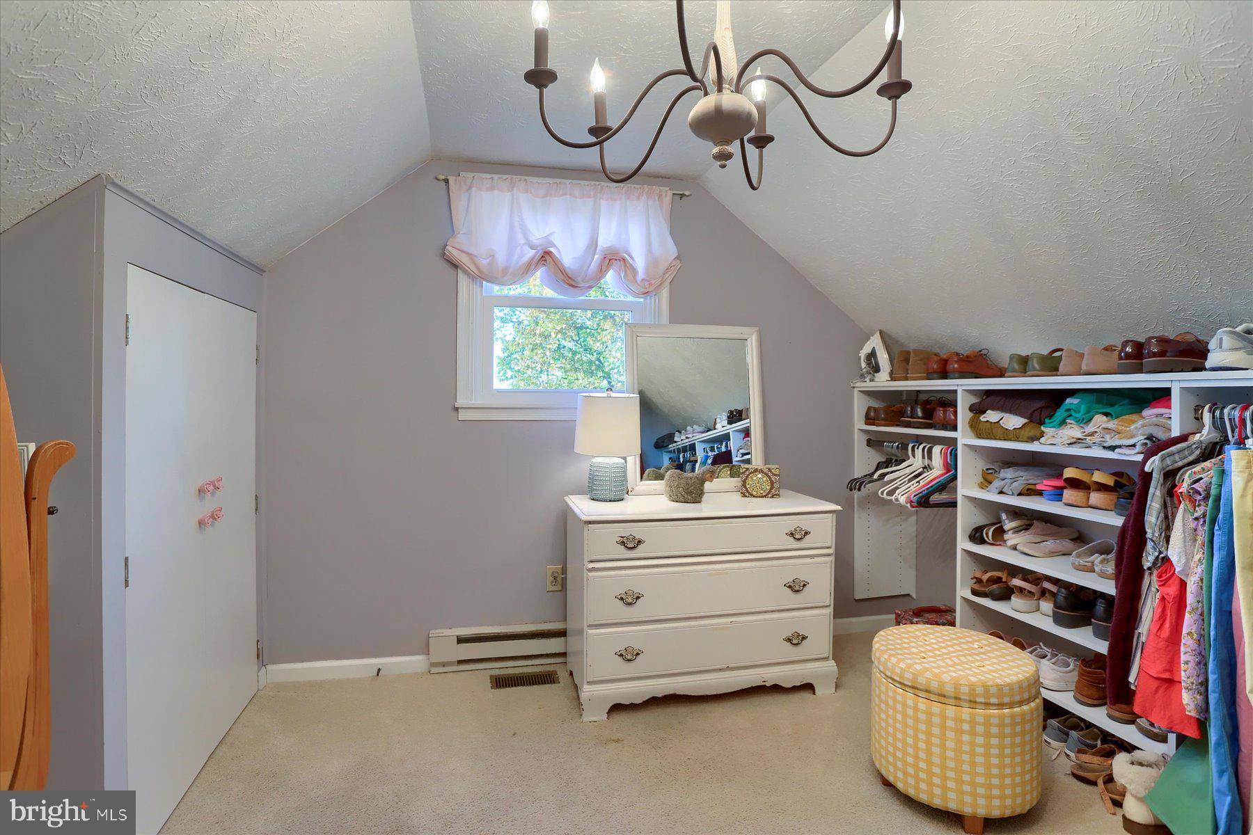 SPRING RUN MANOR - Residential