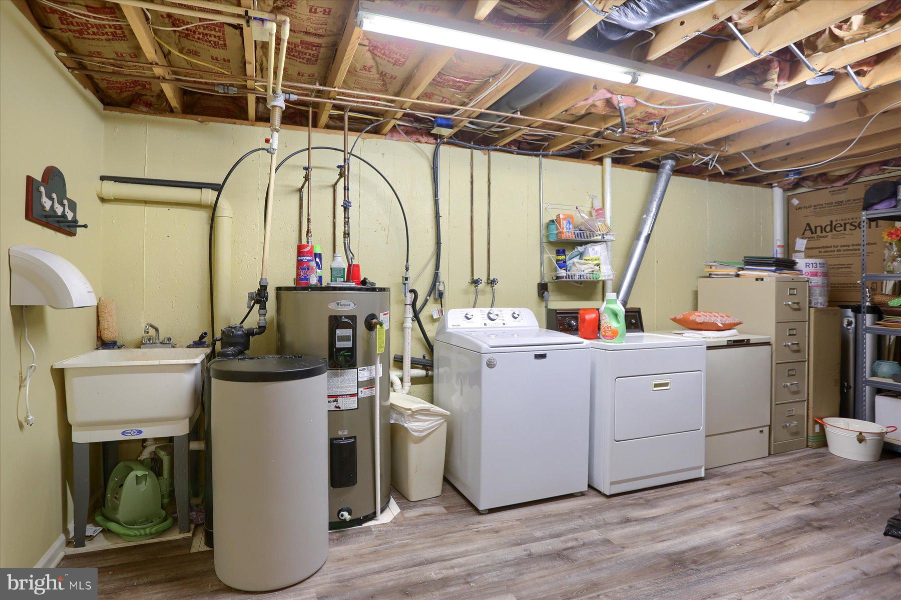 SPRING RUN MANOR - Residential