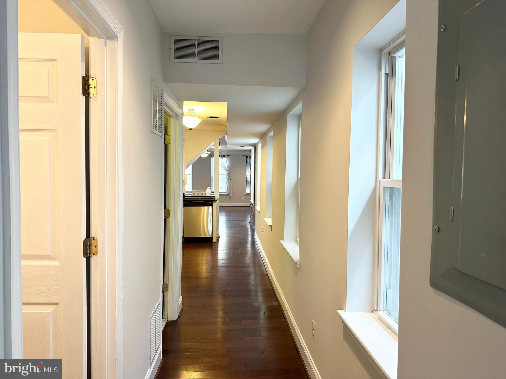 Baltimore, Maryland 21230, United States, 2 Bedrooms Bedrooms, ,2 BathroomsBathrooms,Residential,Pending,115101