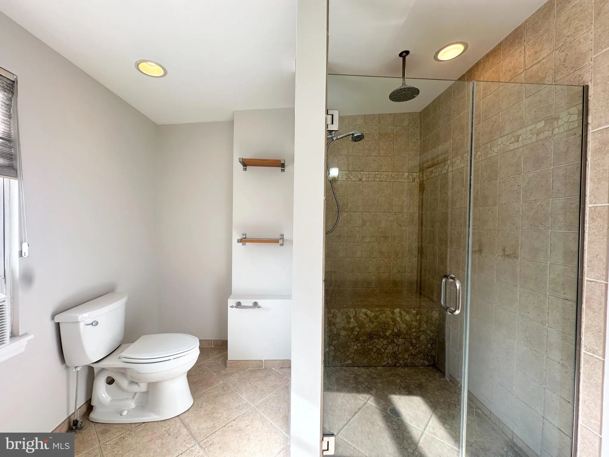 Baltimore, Maryland 21230, United States, 2 Bedrooms Bedrooms, ,2 BathroomsBathrooms,Residential,Pending,115101