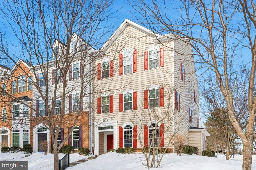 Welcome home to this bright and beautifully maintained 2-bedroom, 2-bath flat in the sought-after Park Crossings community—available immediately and ready for you to move right in! Freshly painted in soft, neutral tones (2026) and featuring a newer HVAC system (2023), this home checks all the boxes for comfort and peace of mind. Enter through the front door or enjoy the convenience of your private rear garage access. Upstairs, this desirable third-floor end unit opens to an airy, open-concept layout filled with natural light from large windows—perfect for everyday living and entertaining alike. The updated kitchen with stainless steel appliances and granite countertops features a large island and overlooks the expansive living area, making hosting friends or relaxing at home effortless. Down the hall, you’ll find a thoughtfully designed utility room with stackable laundry, laundry sink, and easy access to mechanicals. A stylish full hall bath is convenient for guests. The spacious primary suite is a true retreat, offering a massive walk-in closet and a beautifully updated en-suite bath with plenty of room for two. Step out onto your private balcony and enjoy morning coffee or unwind under the stars. The second bedroom is generously sized and versatile—ideal as a guest room, home office, or workout space. Enjoy low-maintenance living with an HOA that includes water, sewer, lawn care, and snow removal. Park Crossings is perfectly located just minutes from Rt. 1 (Baltimore Pike) for an easy commute to Philadelphia, Wilmington, West Chester, and beyond. Walk to local favorites like Ashley’s Restaurant & Bar, pizza shops, and convenience stores, with premier shopping nearby at Concordville Town Center—Home Depot, HomeGoods, Target, Terrain, and more. A fantastic location, a great price, and a move-in-ready home—this one won’t last. Schedule your showing today and see it for yourself!