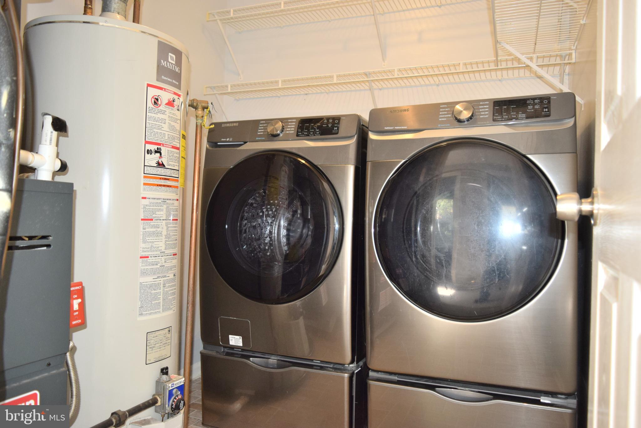 GABLES AT GUNSTON - Residential