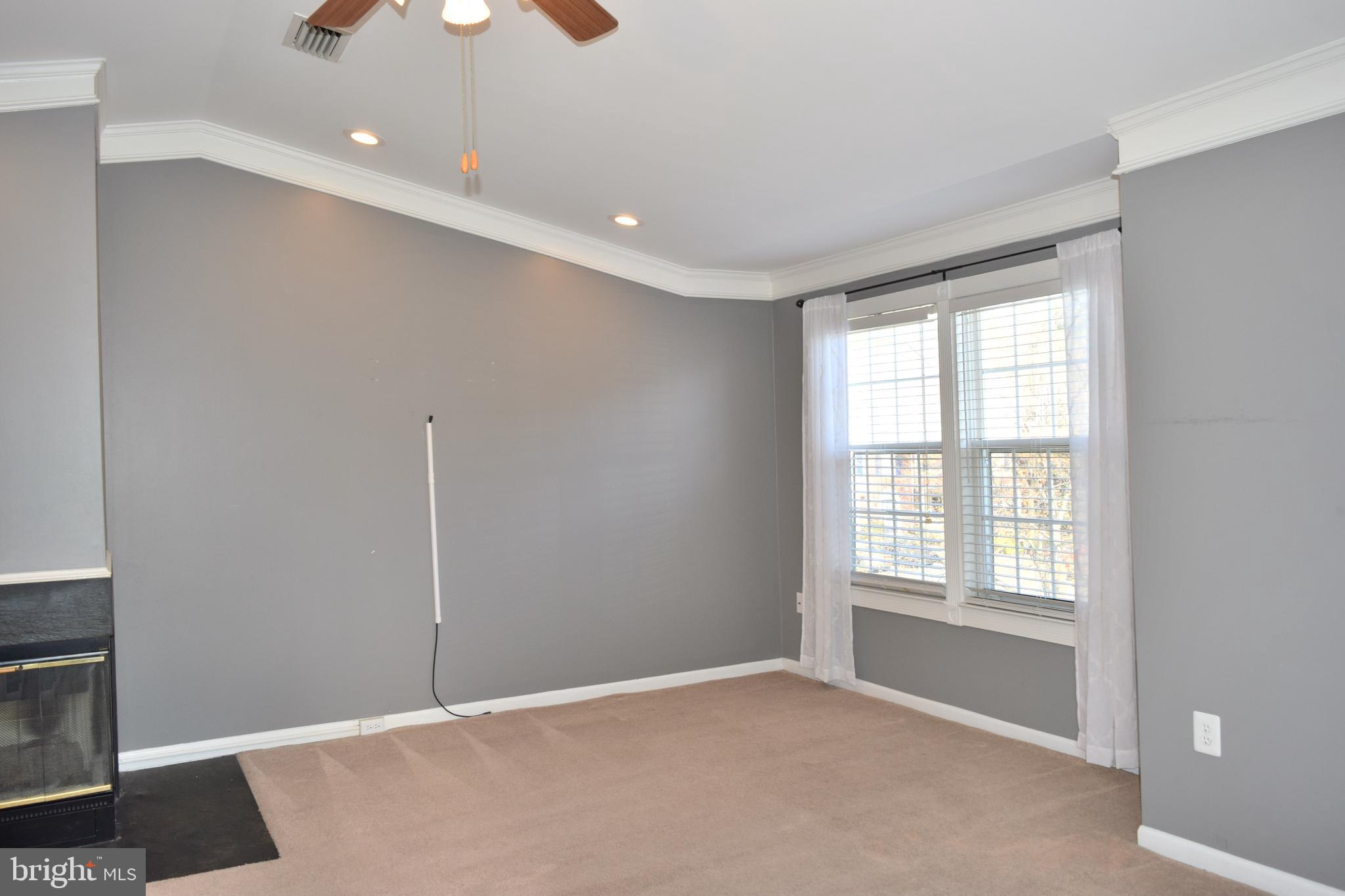 GABLES AT GUNSTON - Residential