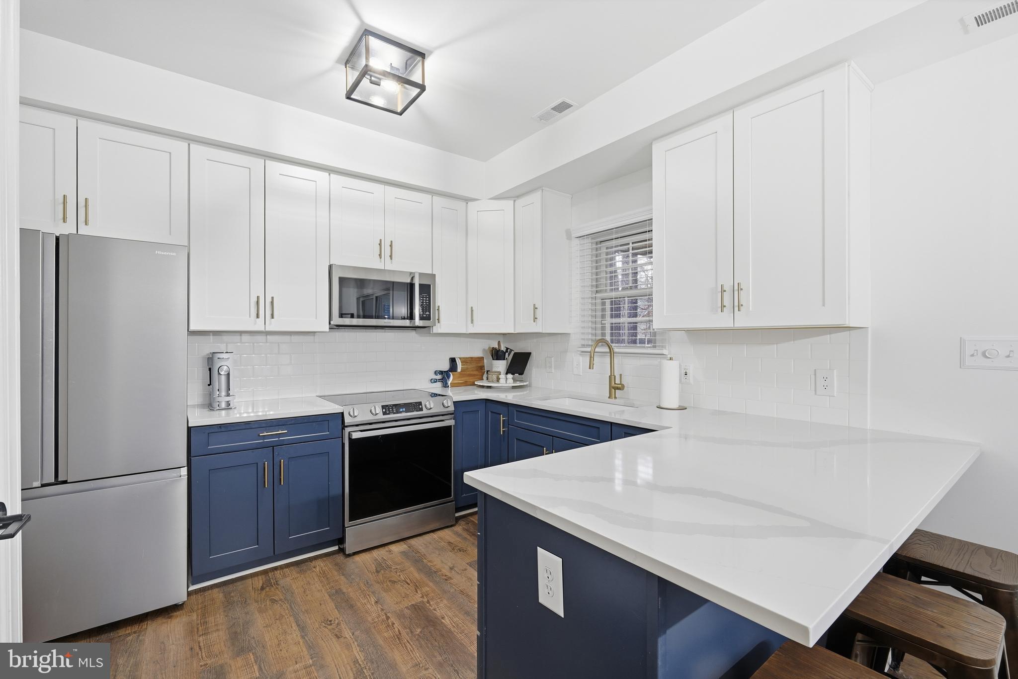 WATERMANS ESTATES - Residential