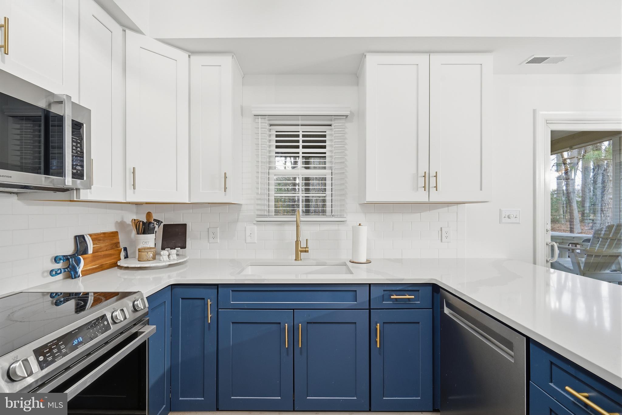 WATERMANS ESTATES - Residential