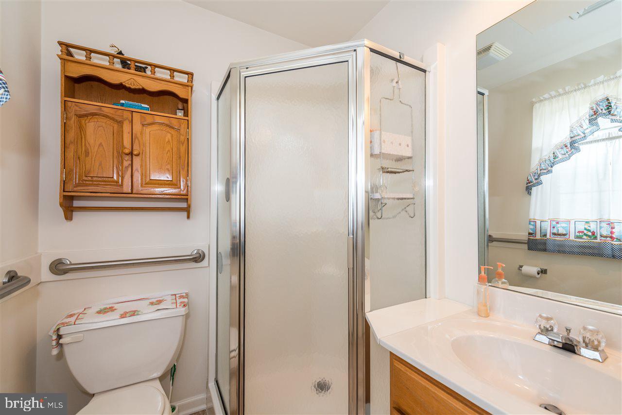 BROOKSTONE - Residential