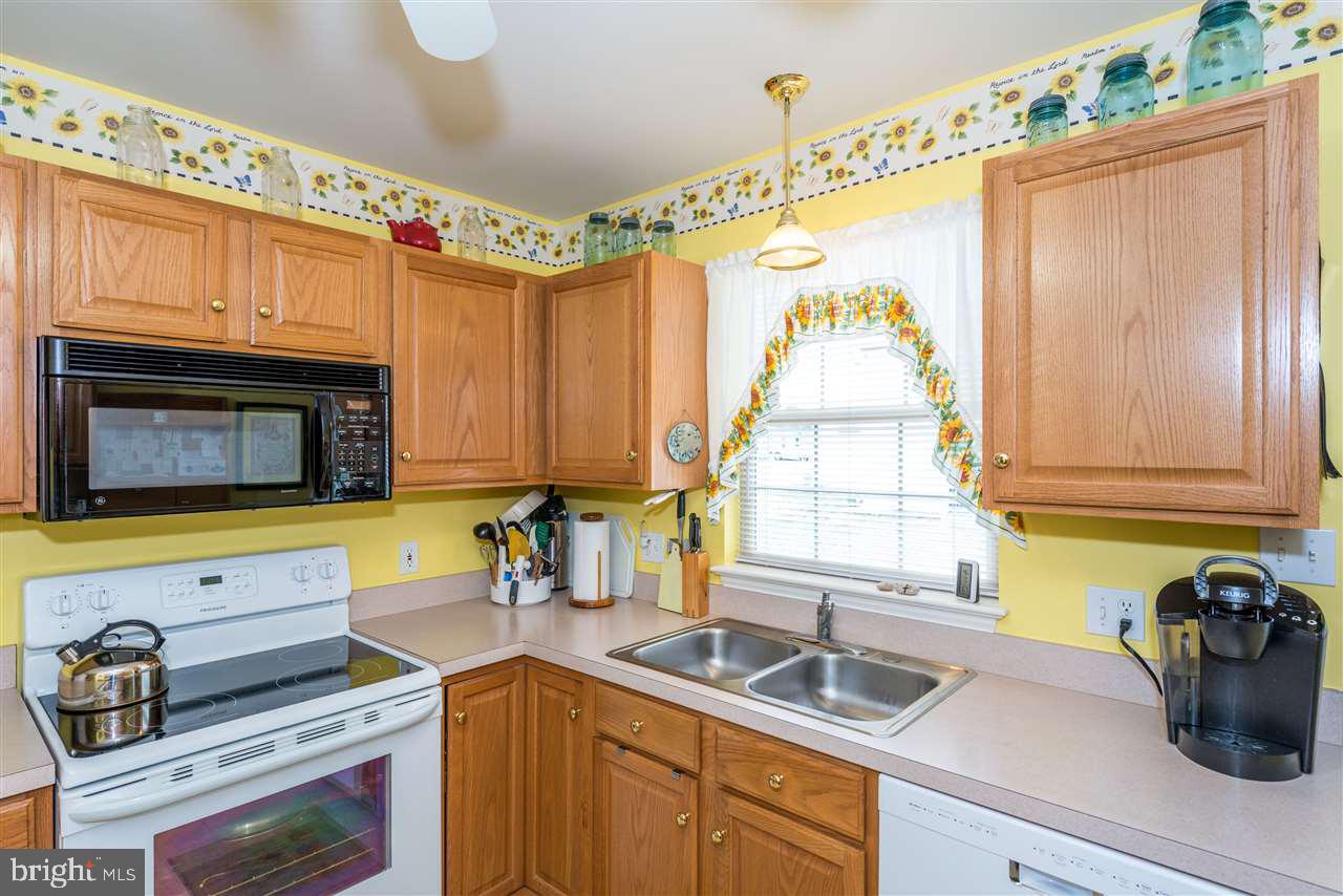 BROOKSTONE - Residential