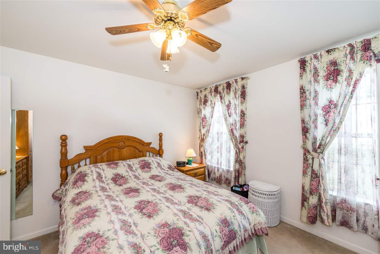 BROOKSTONE - Residential