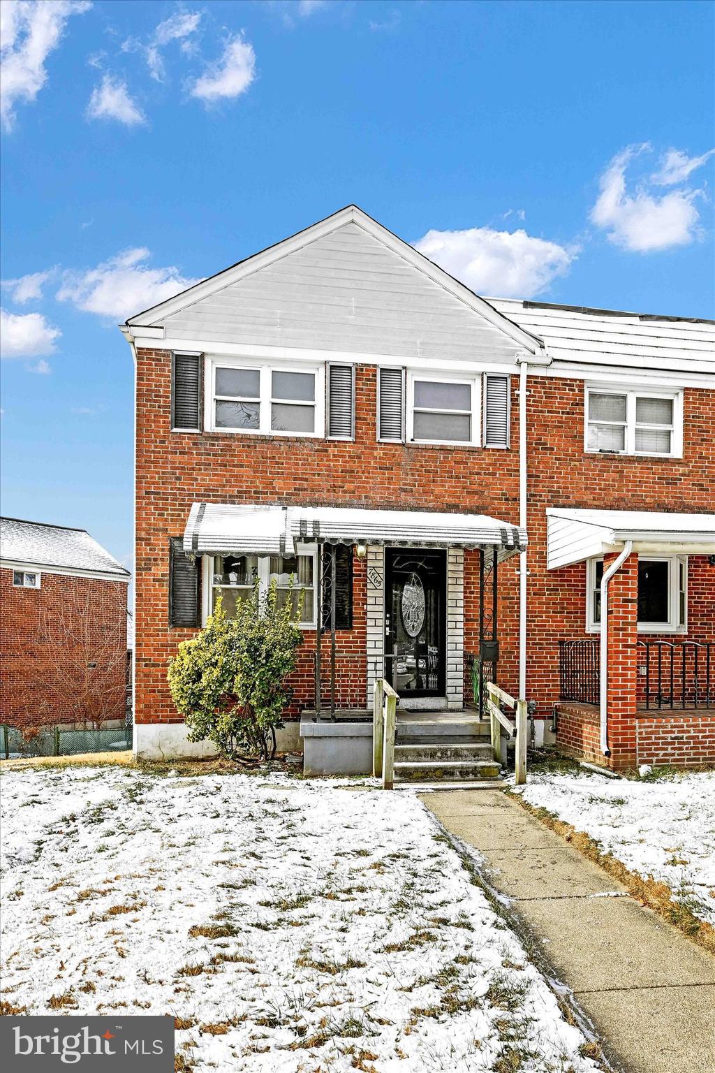 EASTFIELD - Residential