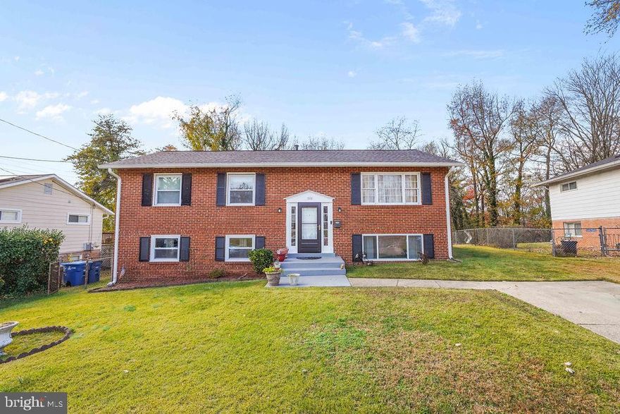 Welcome to this beautiful split-foyer home, offering a perfect blend of comfort and style. Boasting five spacious bedrooms and two full bathrooms, this home is perfect for families of any size. The upper level features three bedrooms and one bathroom, along with updated kitchens and bathrooms, perfect for modern living. You’ll also find a deck and a spacious backyard, ideal for outdoor gatherings and relaxation, as well as a convenient driveway for off-street parking. The lower level offers two additional bedrooms and one bathroom, along with a versatile living area that can serve as a cozy entertainment space. This level also includes a walkout, making it easy to enjoy the outdoors. With a roof that’s only four years old, this home provides both modern updates and lasting durability. Combining style, comfort, and functionality, this home is the perfect choice for anyone looking for a welcoming and stylish residence.