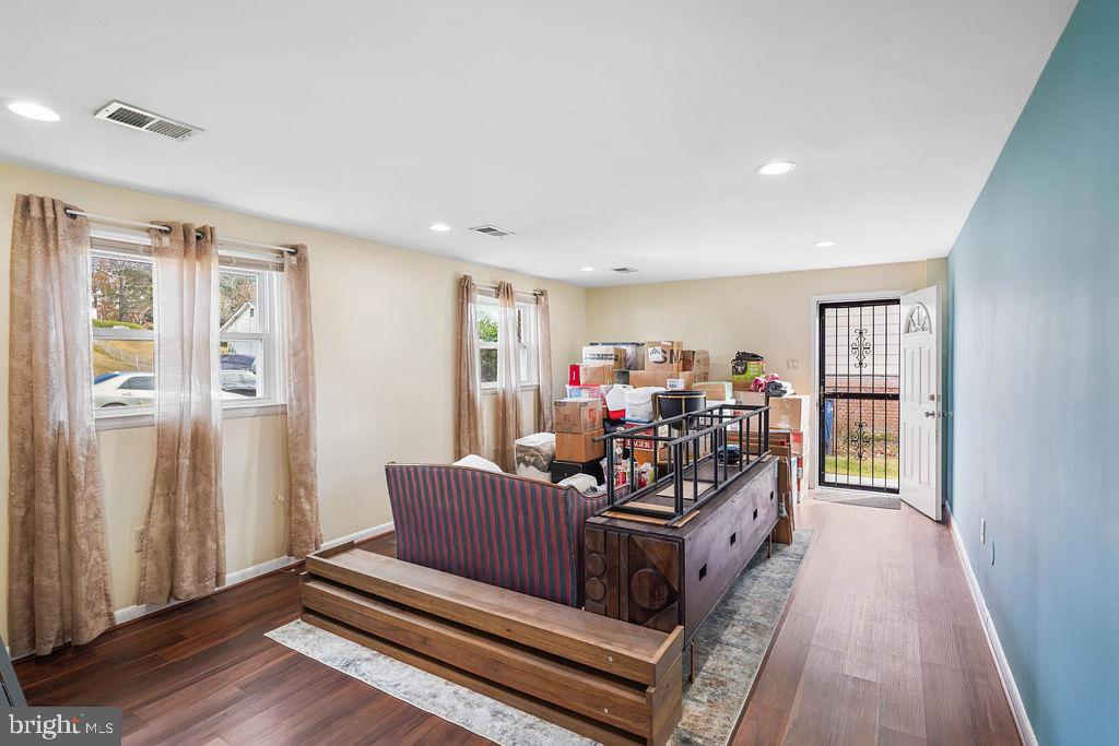 DISTRICT HEIGHTS - Residential