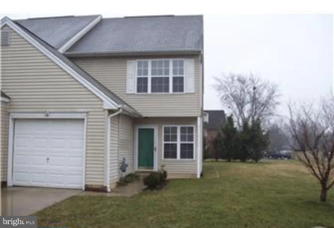 32 Periwinkle Court, Dover, DE 19904