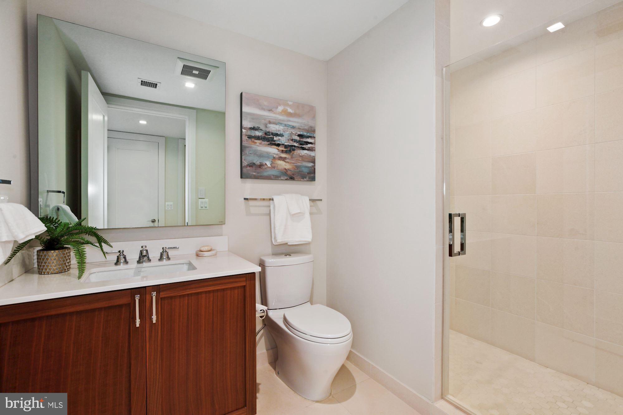 THE LAUREN - Residential