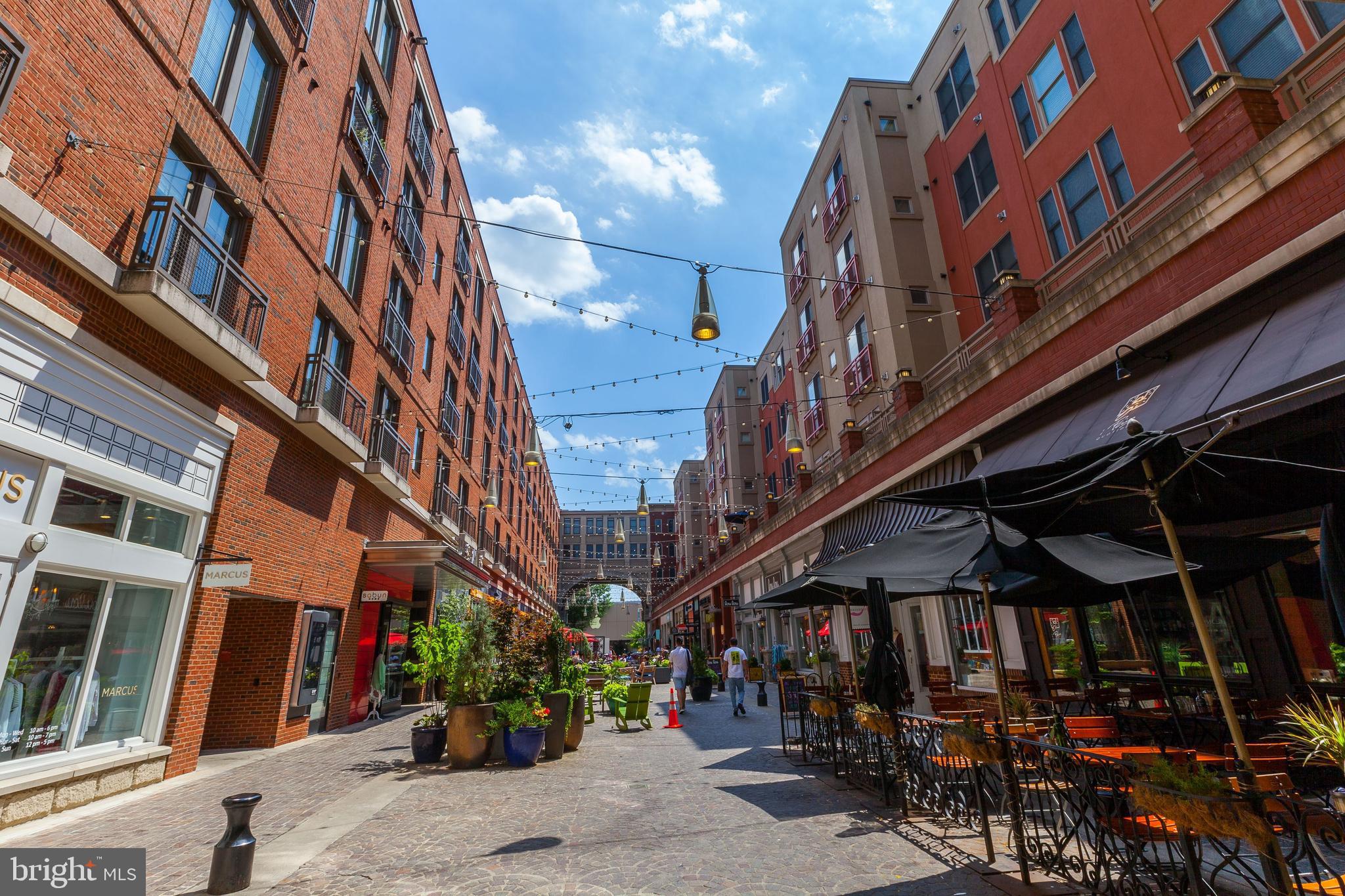 THE LAUREN - Residential