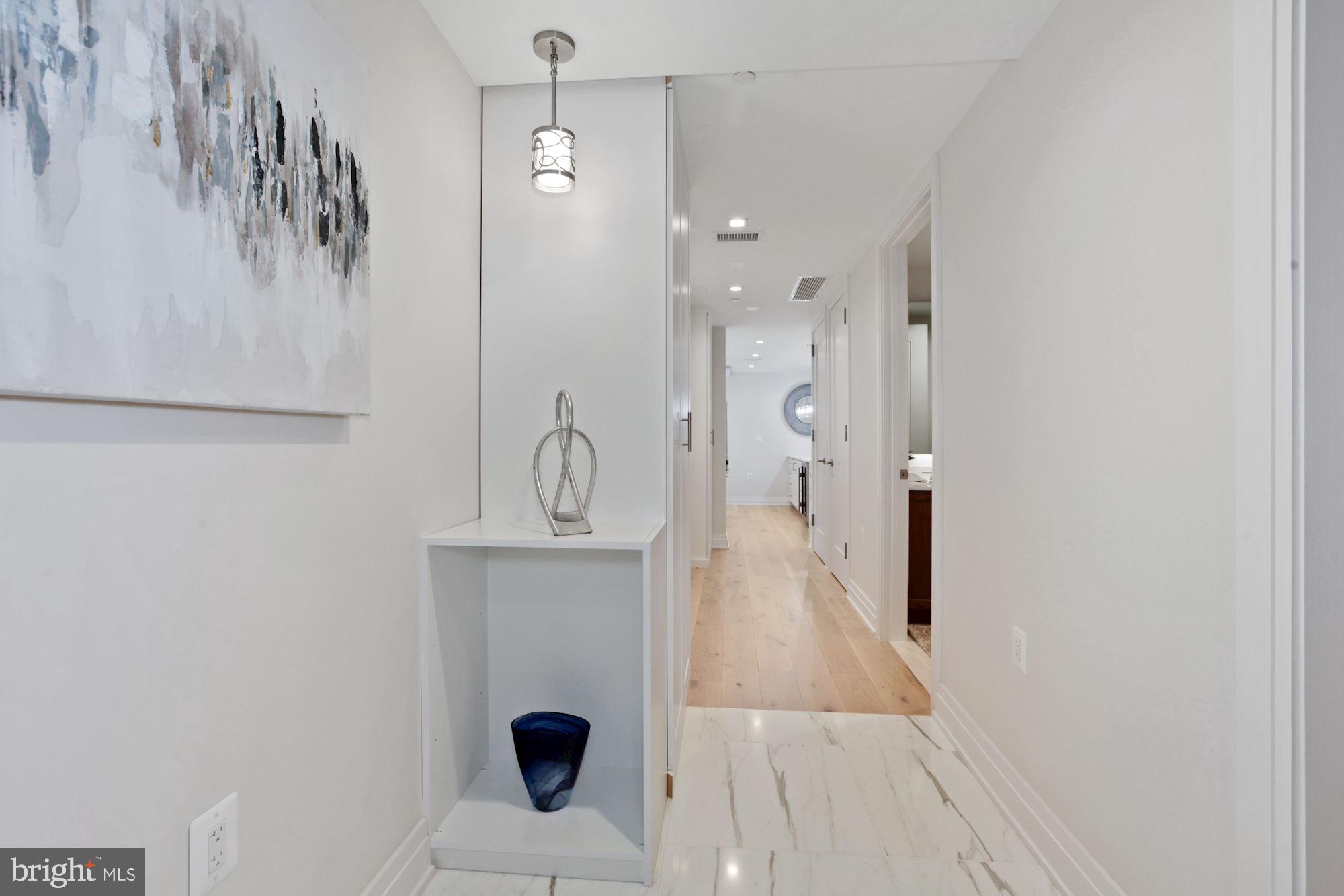 THE LAUREN - Residential