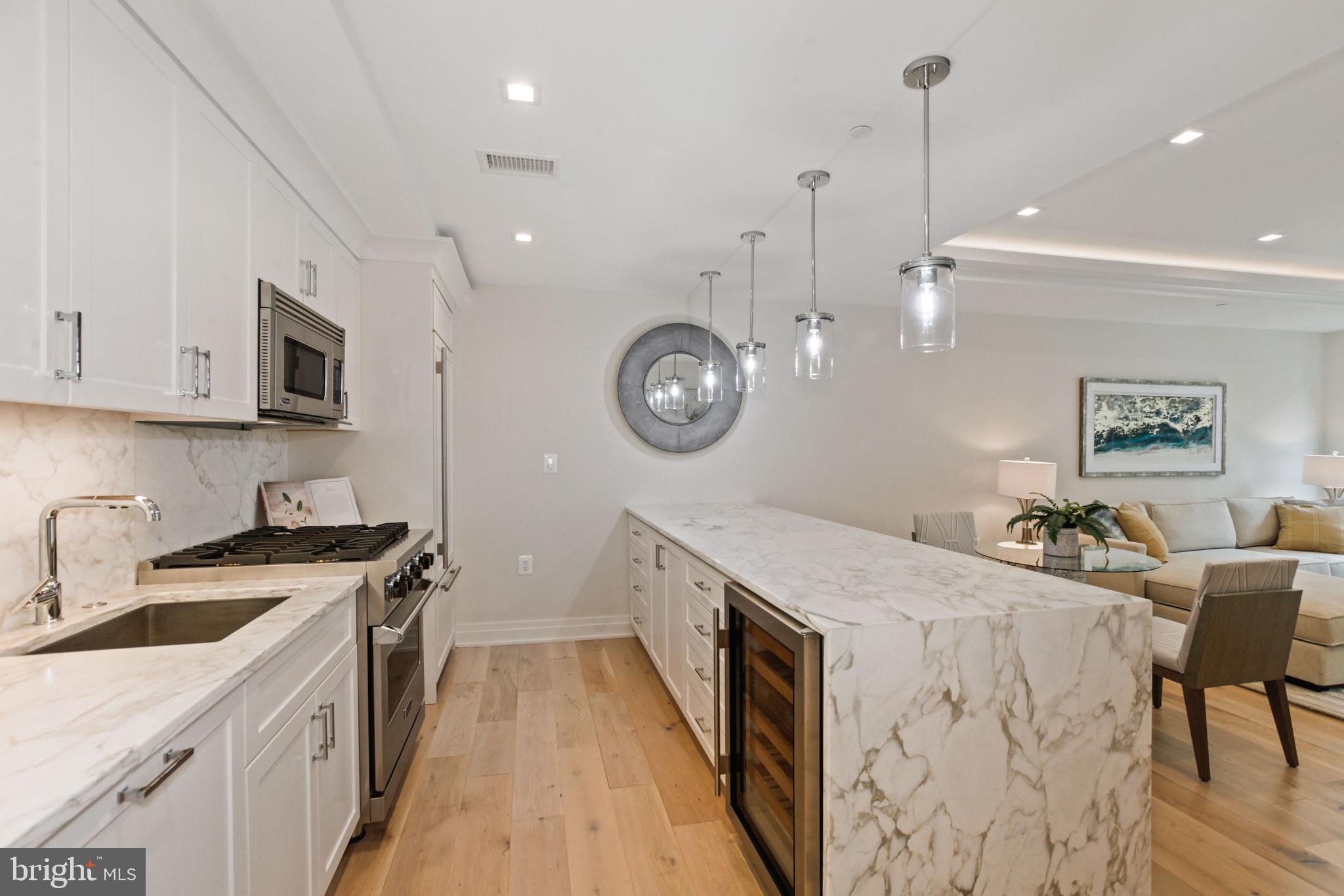 THE LAUREN - Residential