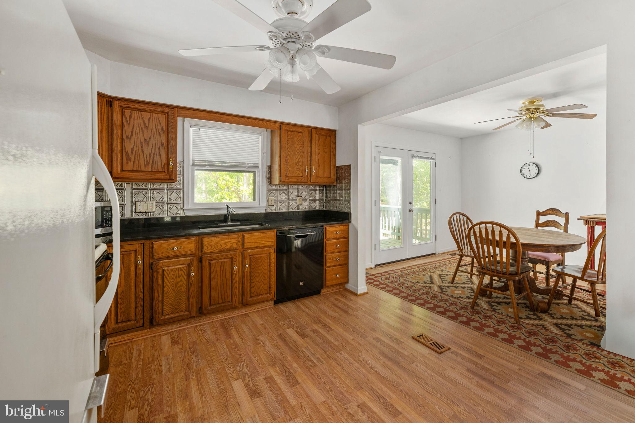 ALUM SPRING EAST - Residential