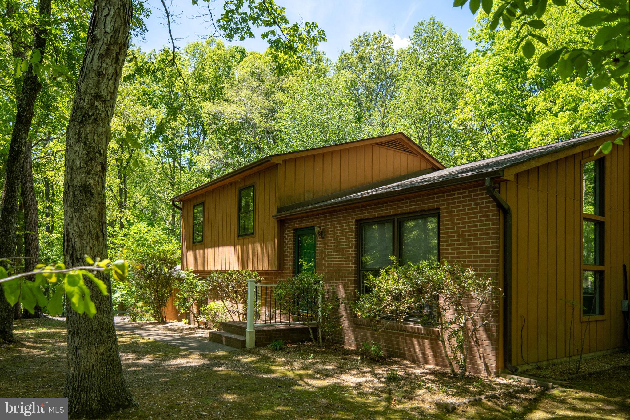 ALUM SPRING EAST - Residential