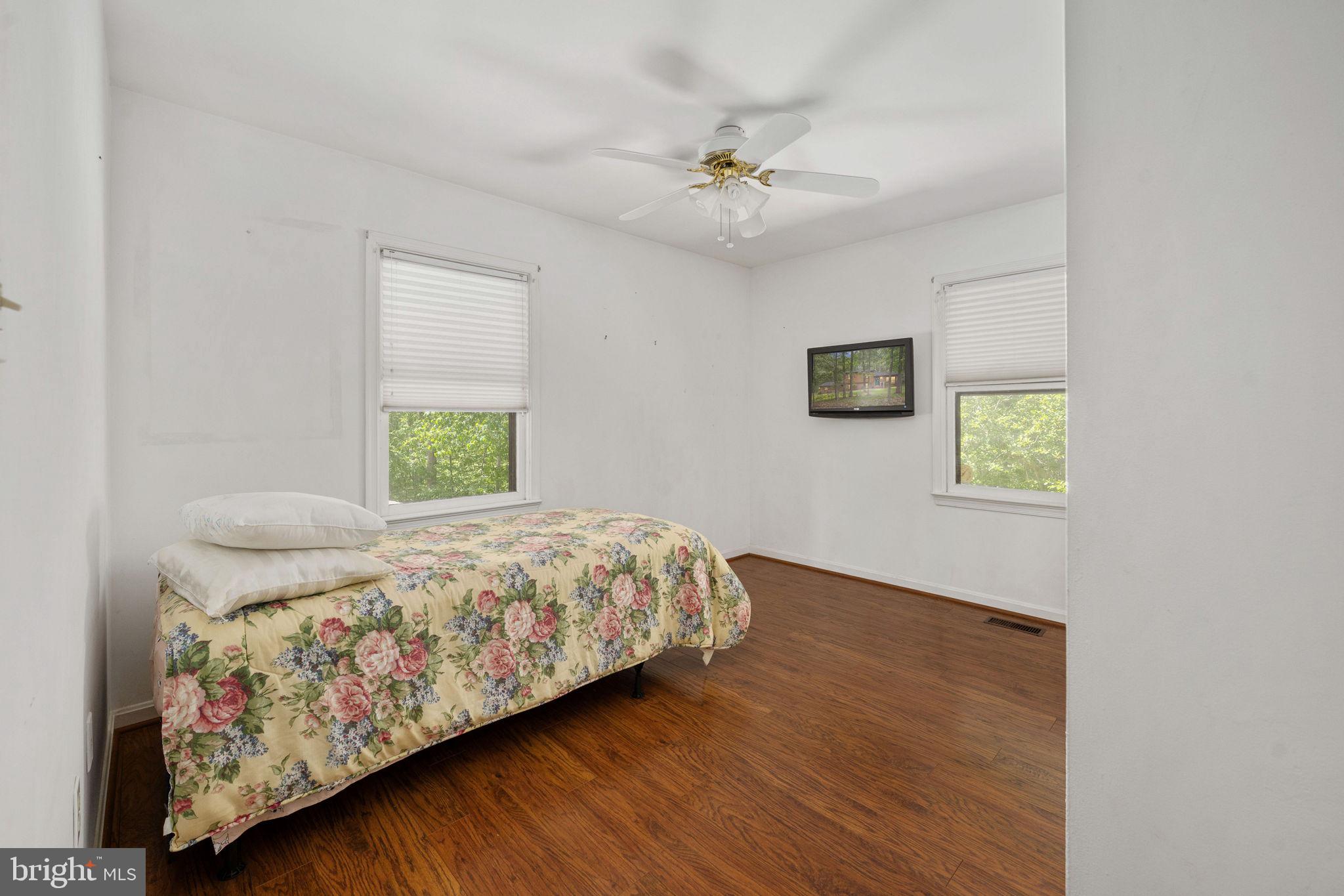 ALUM SPRING EAST - Residential