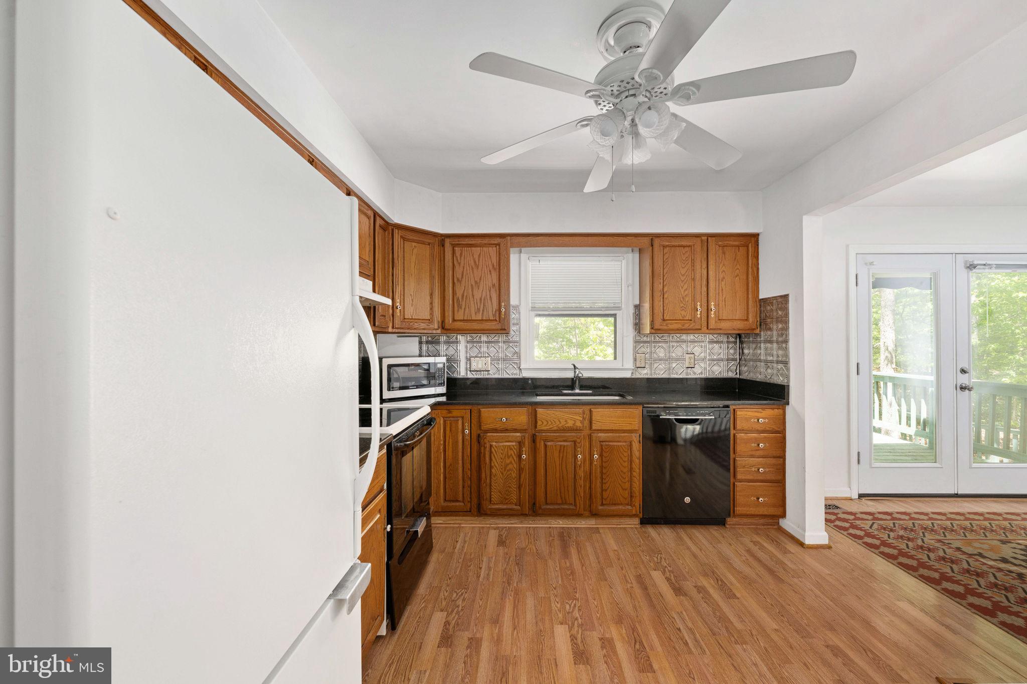 ALUM SPRING EAST - Residential