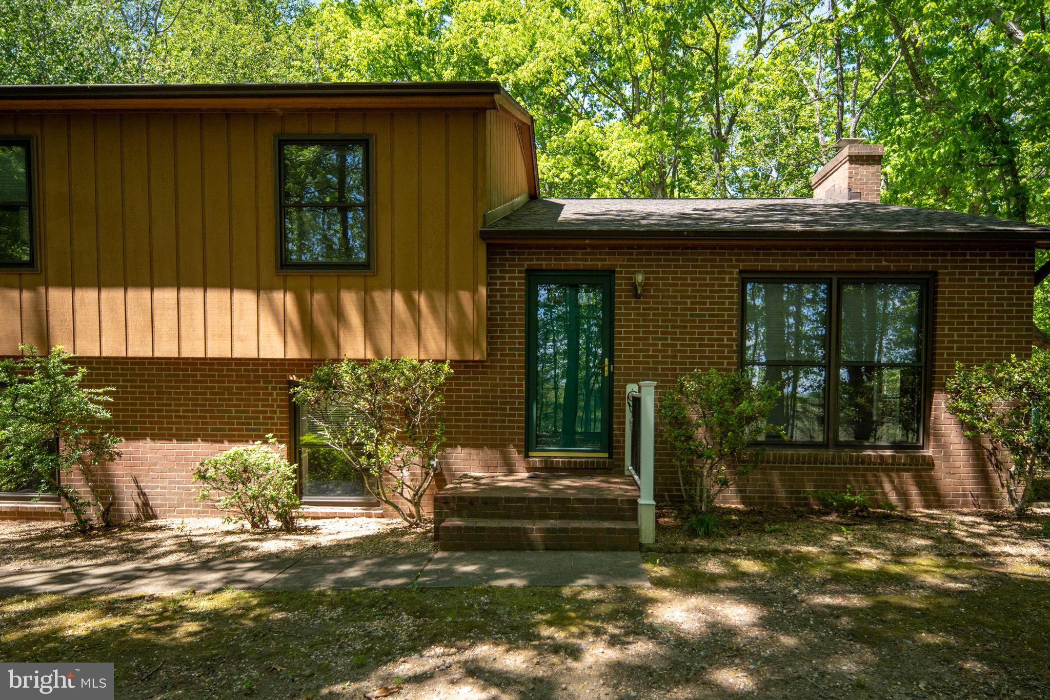 ALUM SPRING EAST - Residential